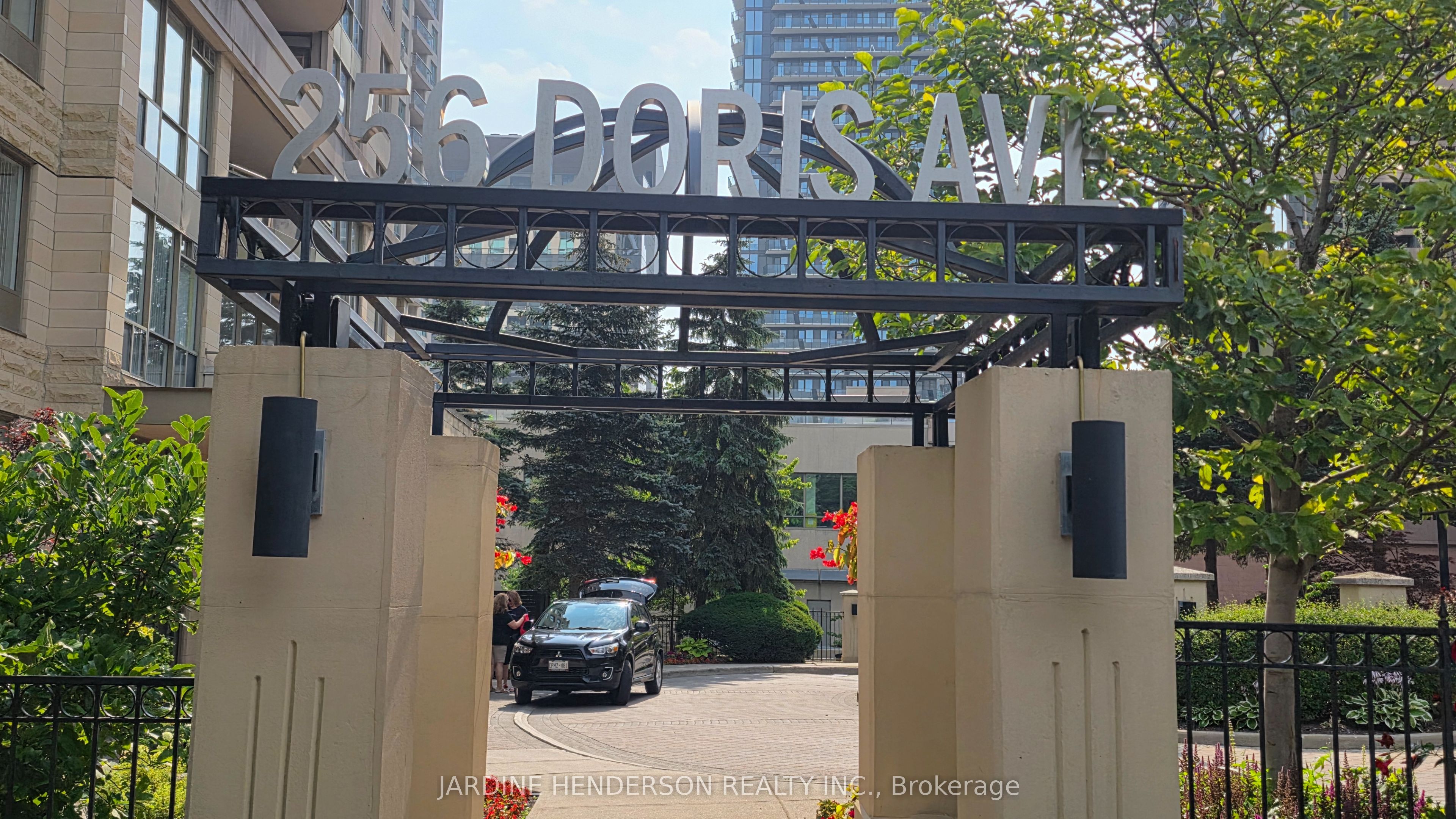 256 Doris Avenue 502, Toronto, ON M2N 6X8 photo 2