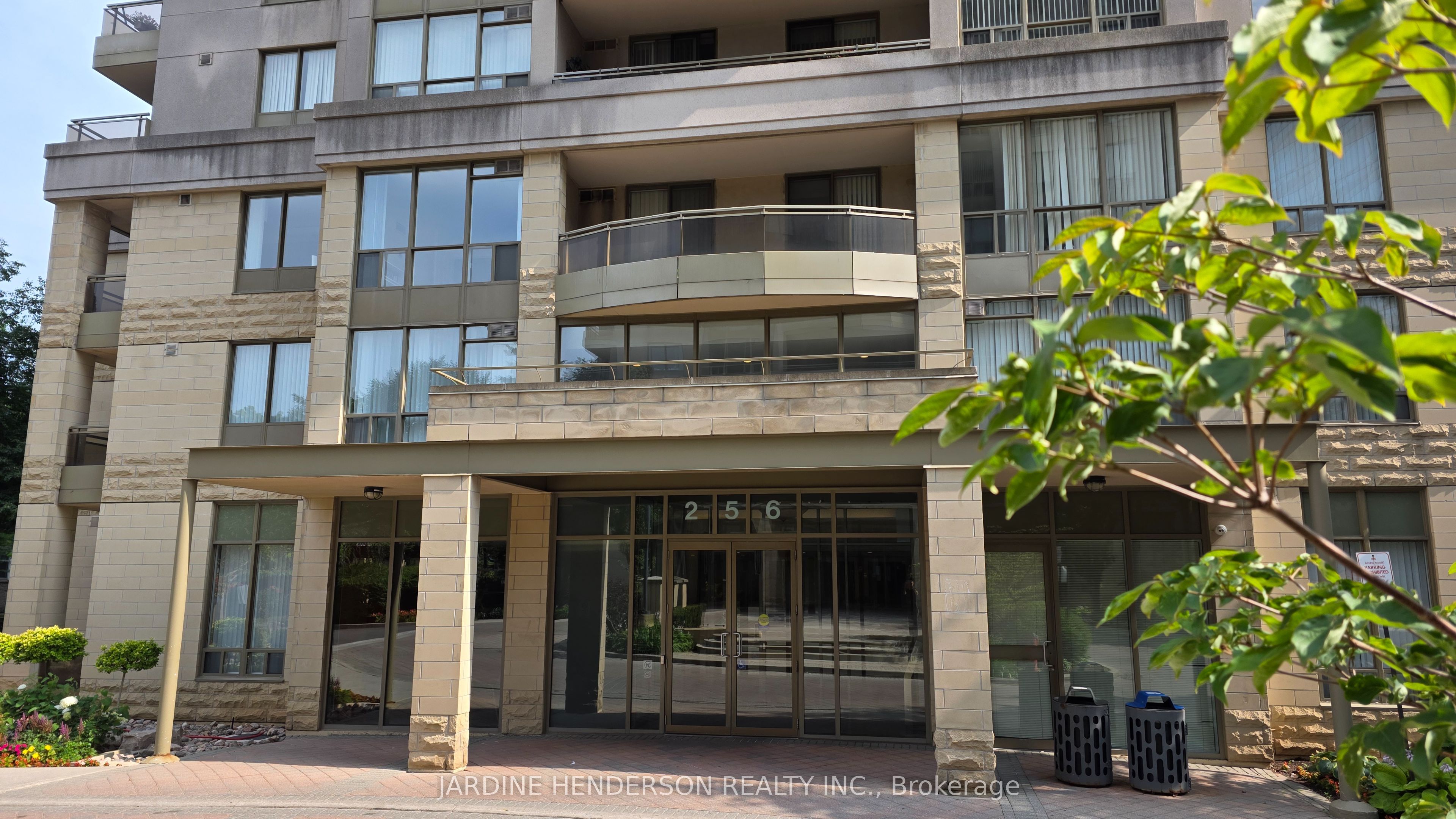 256 Doris Avenue 502, Toronto, ON M2N 6X8 photo 3