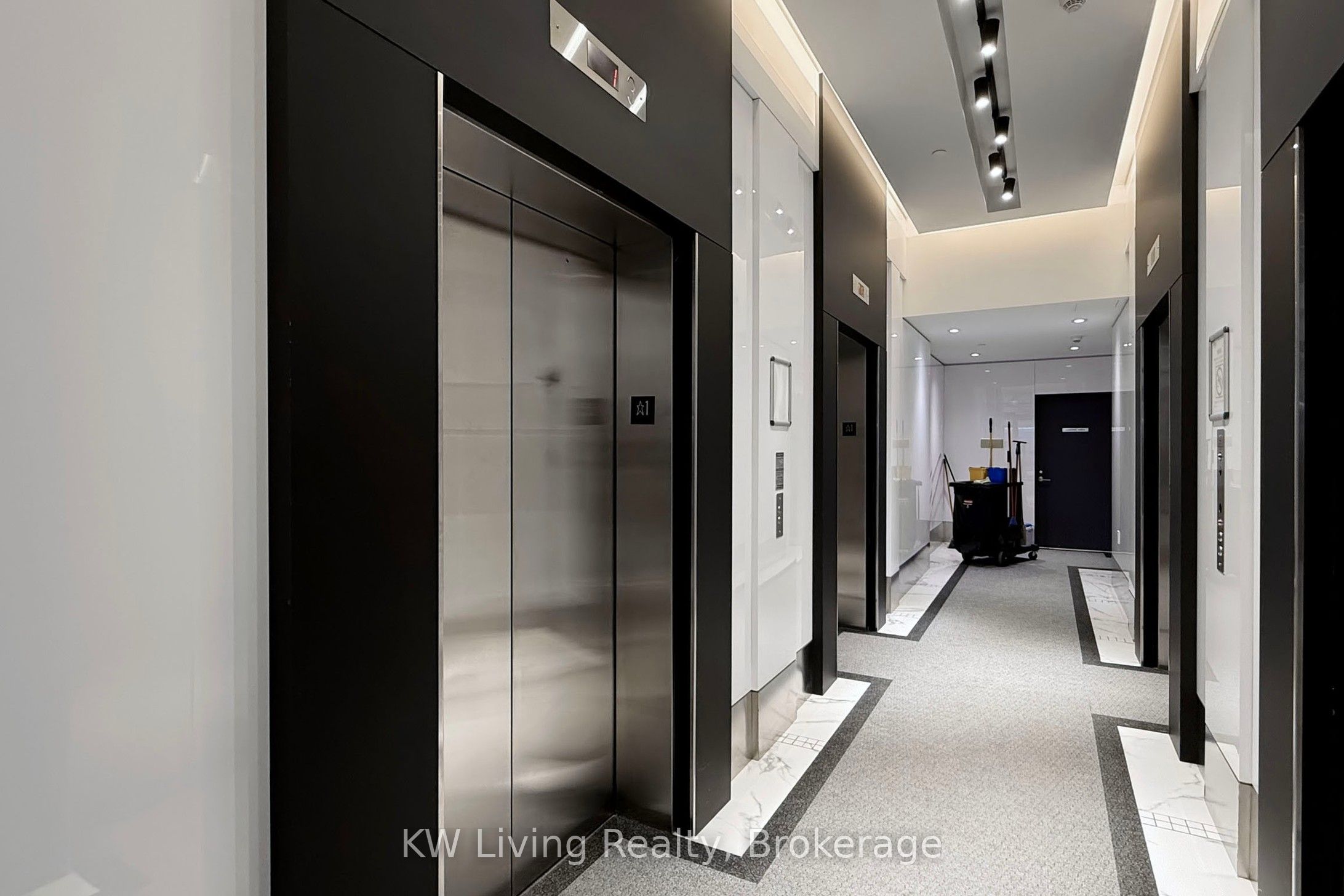 403 Church Street 3503, Toronto, ON M4Y 2C2 photo 4