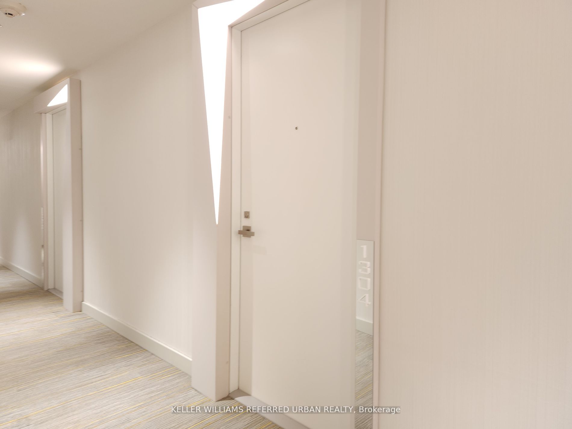 50 Ordnance Street 1304, Toronto, ON M6K 0C9 photo 3