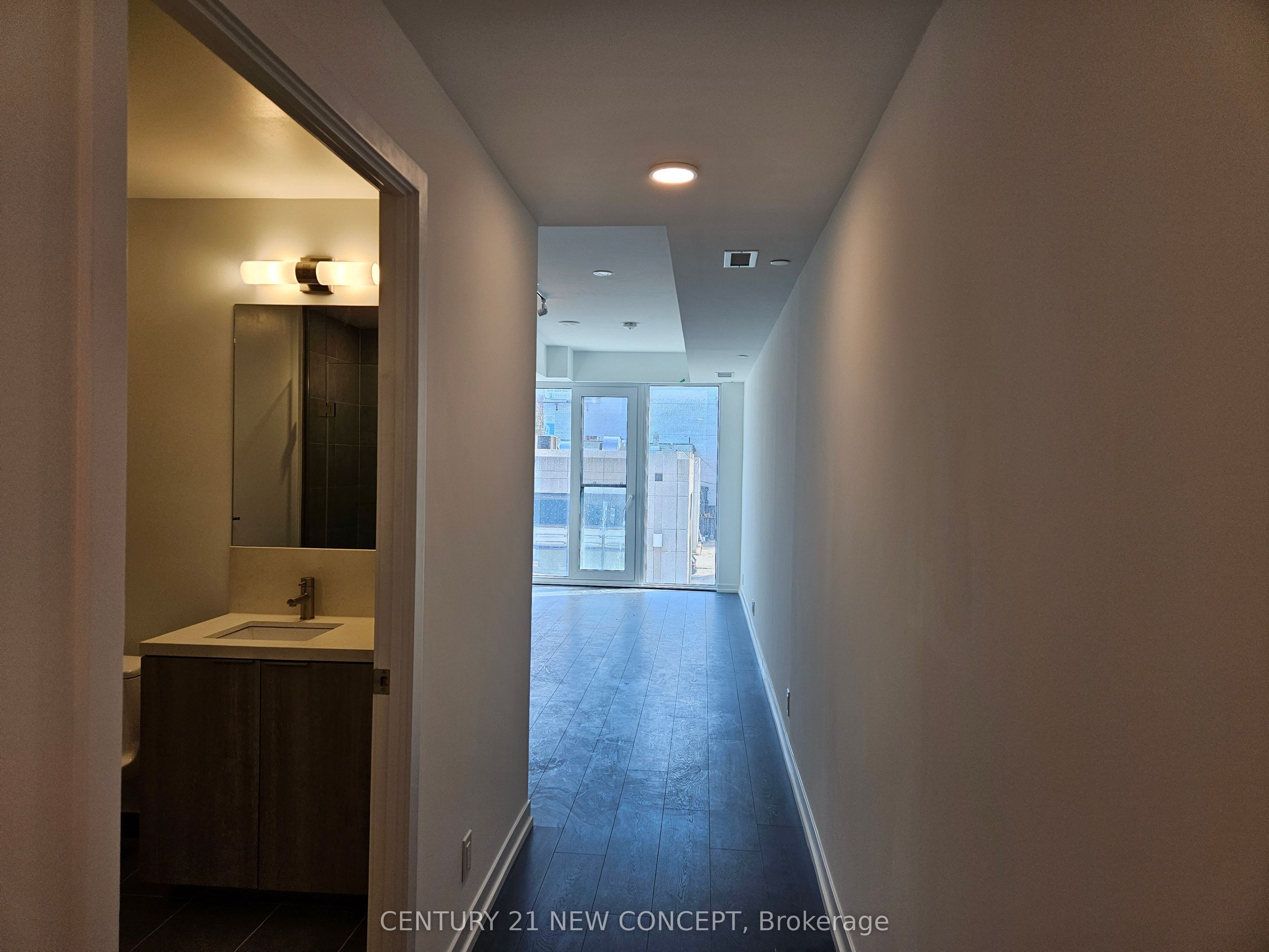 2020 Bathurst Street 333, Toronto, ON M5P 0A6 photo 4