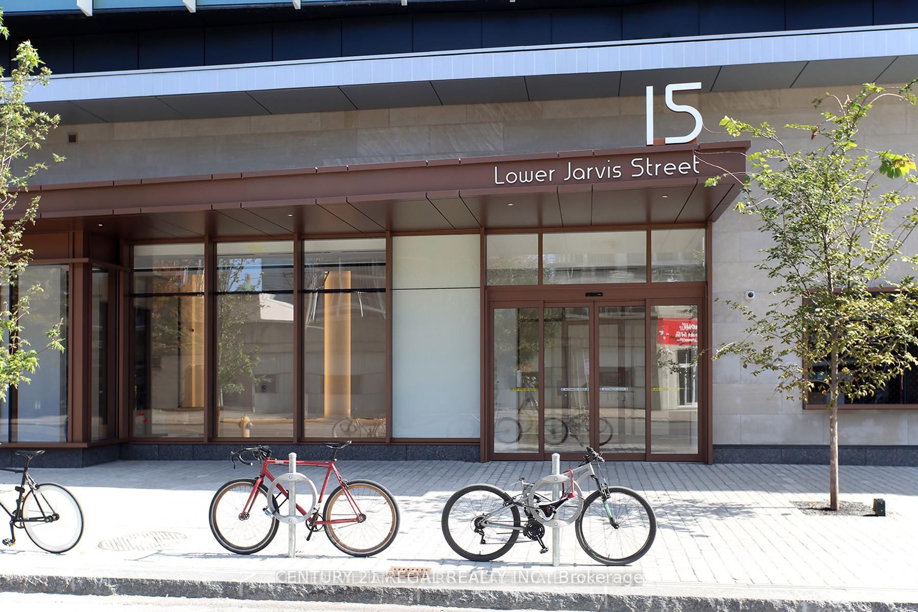15 Lower Jarvis Street 1601, Toronto, ON M5E 0C4 photo 2
