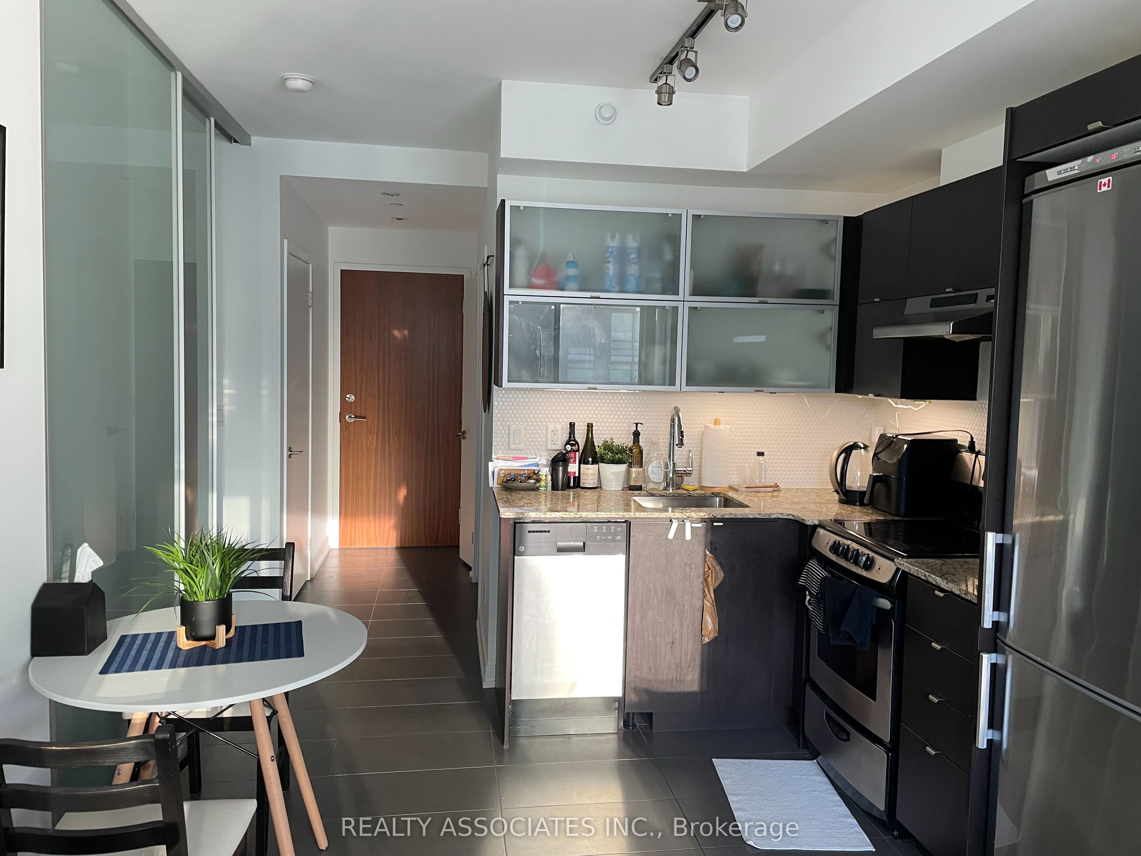 170 Fort York Boulevard 707, Toronto, ON M5V 0E6 photo 4