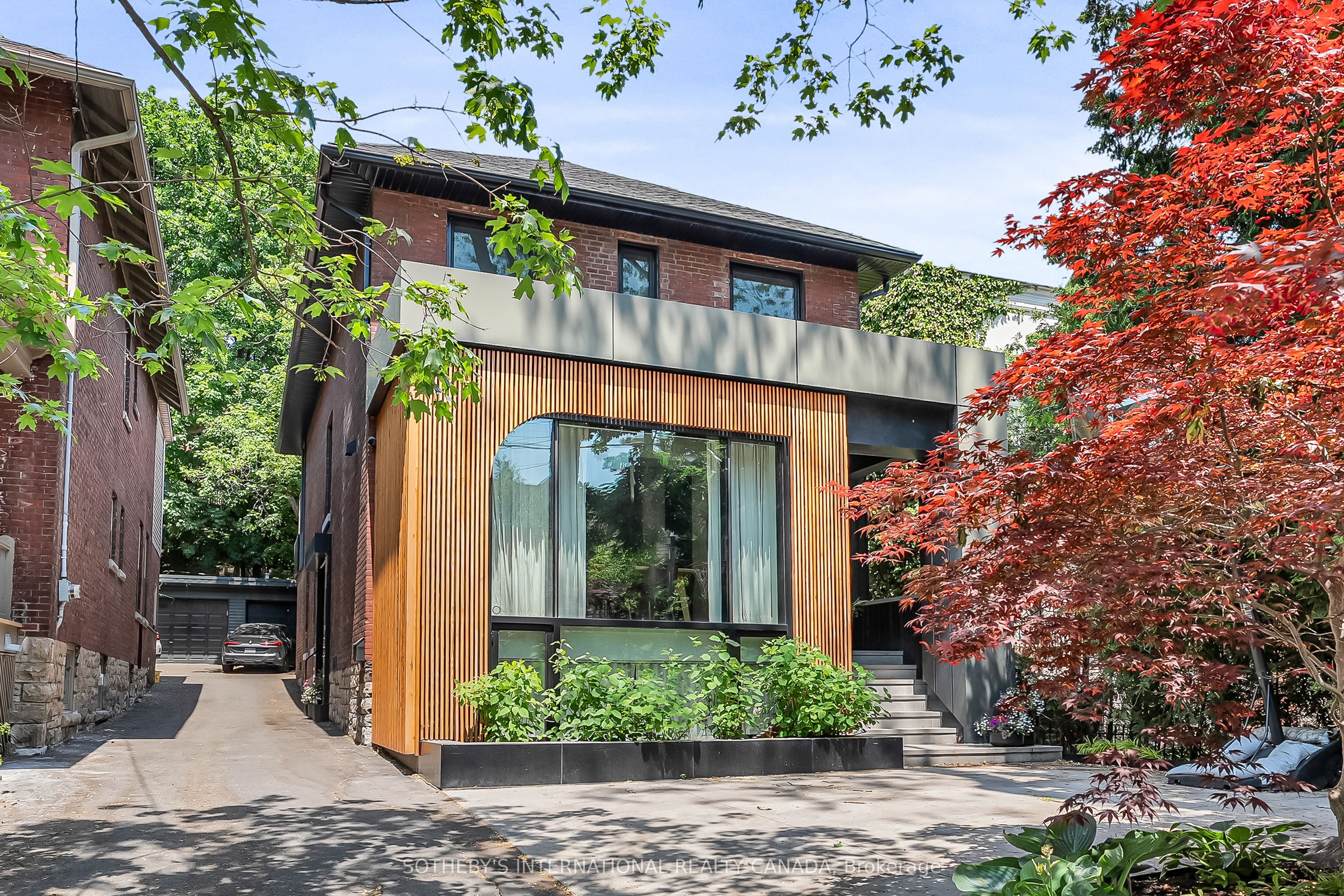 94 Walker Avenue, Toronto, ON M4V 1G2 photo 5