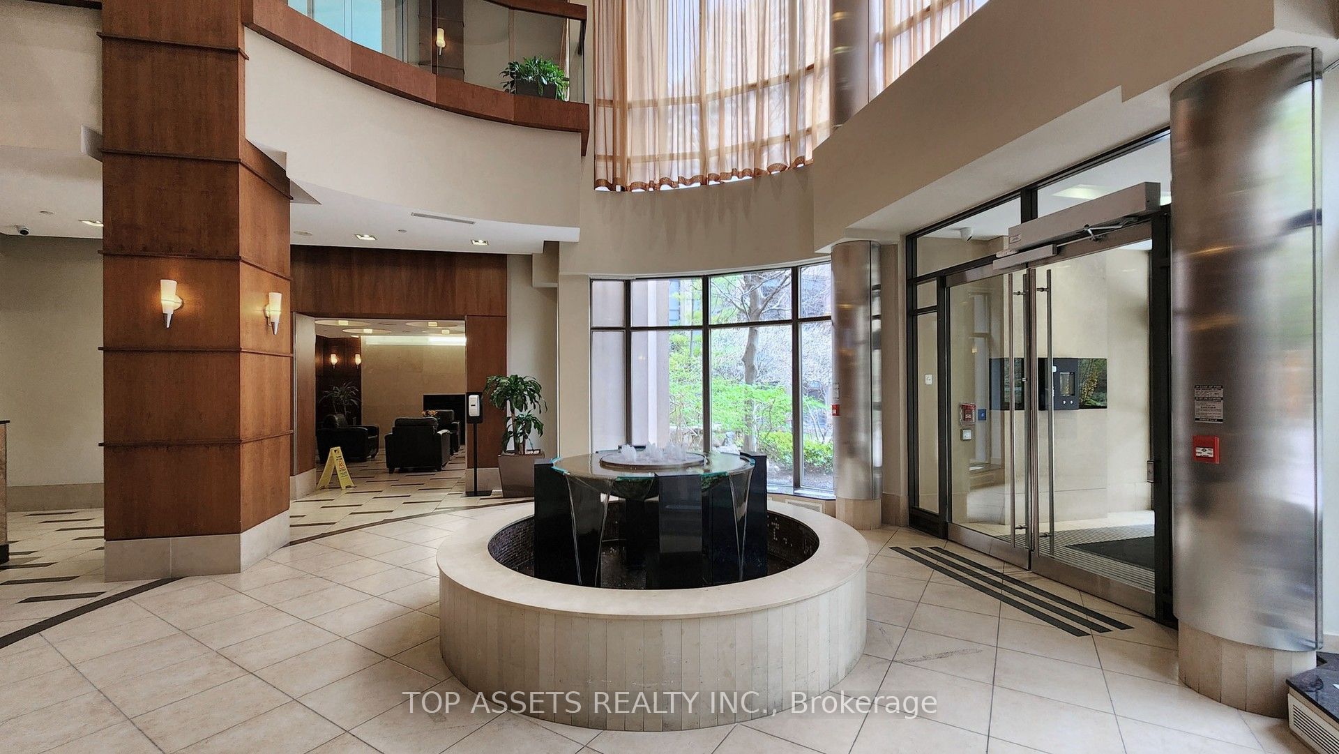 10 Northtown Way 606, Toronto, ON M2N 7L4 photo 4