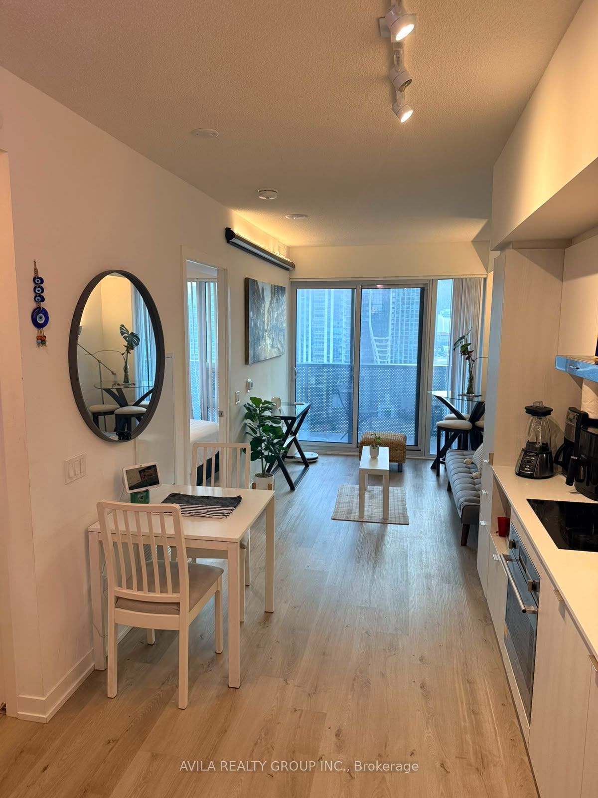 138 Downes Street 2612, Toronto, ON M5E 0E4 photo 4