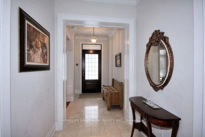8 Haddon Street, Toronto, ON M5M 3M9 photo 2