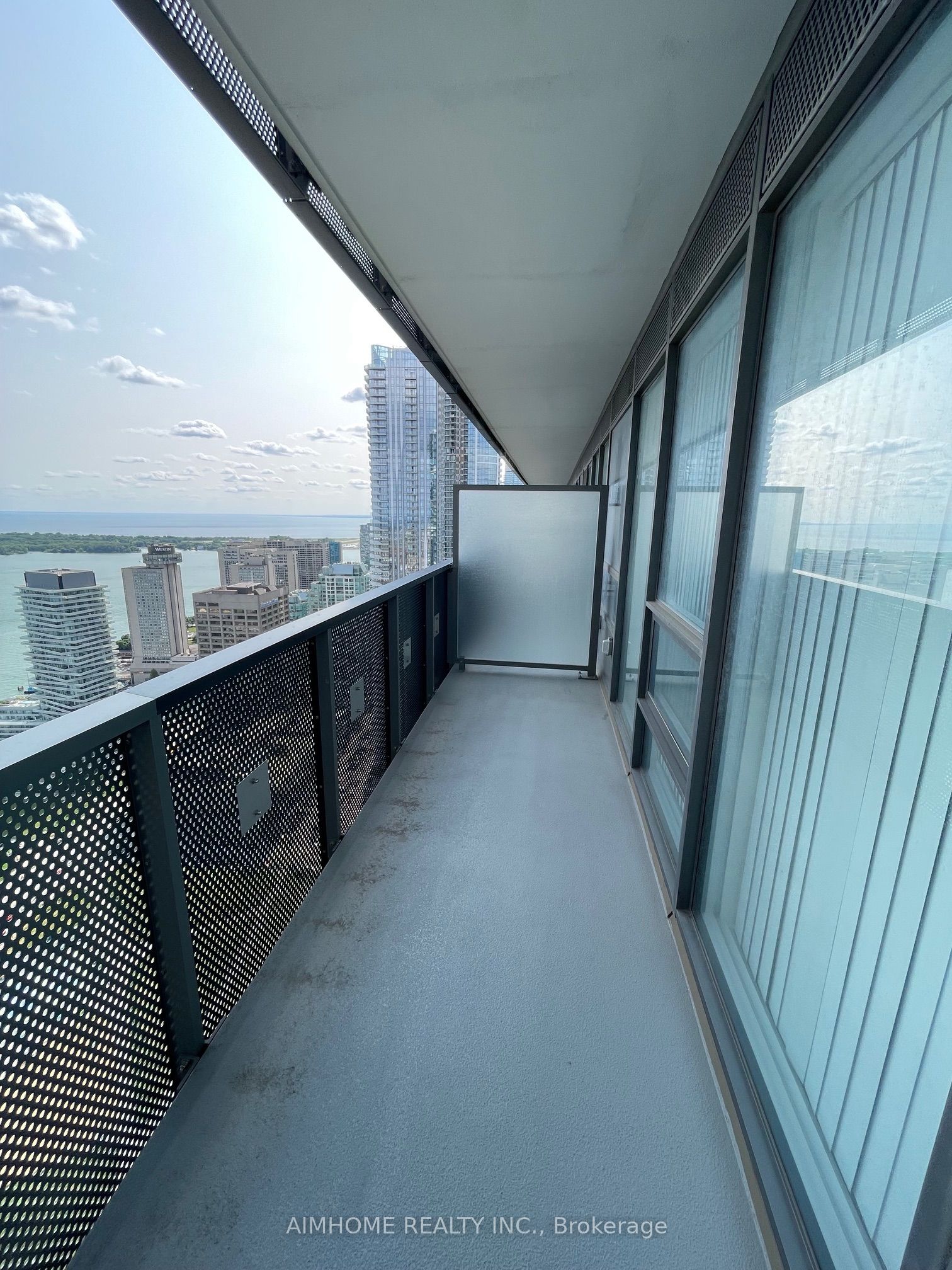 55 Cooper Street 5309, Toronto, ON M5E 0G1 photo 2