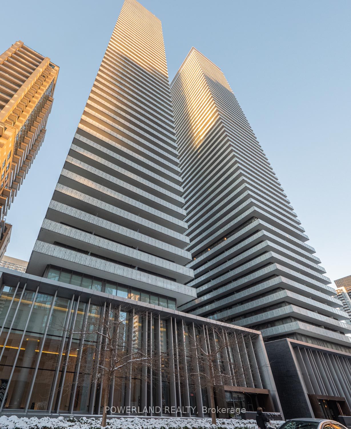 42 Charles Street E 3605, Toronto, ON M4Y 1N3