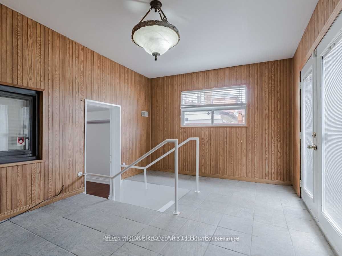 461 Westmount Avenue (Basement), Toronto, ON M6E 3N4 photo 3