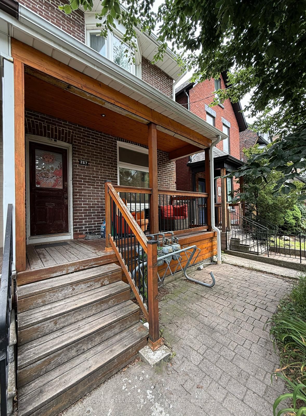 267 Saint Helens Avenue 2, Toronto, ON M6H 4A2