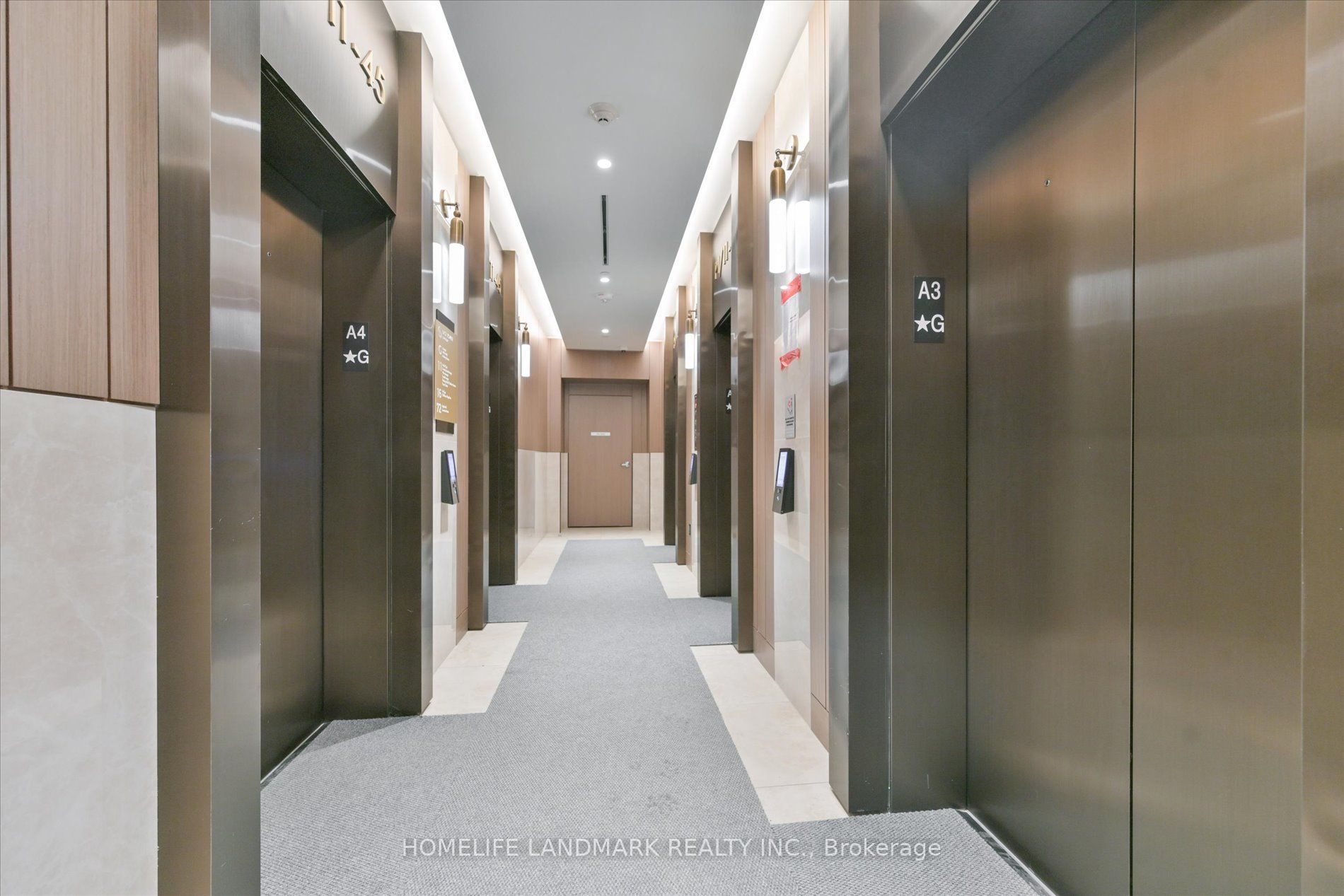 1 Concord Cityplace Way 6205, Toronto, ON M5V 0X3 photo 4