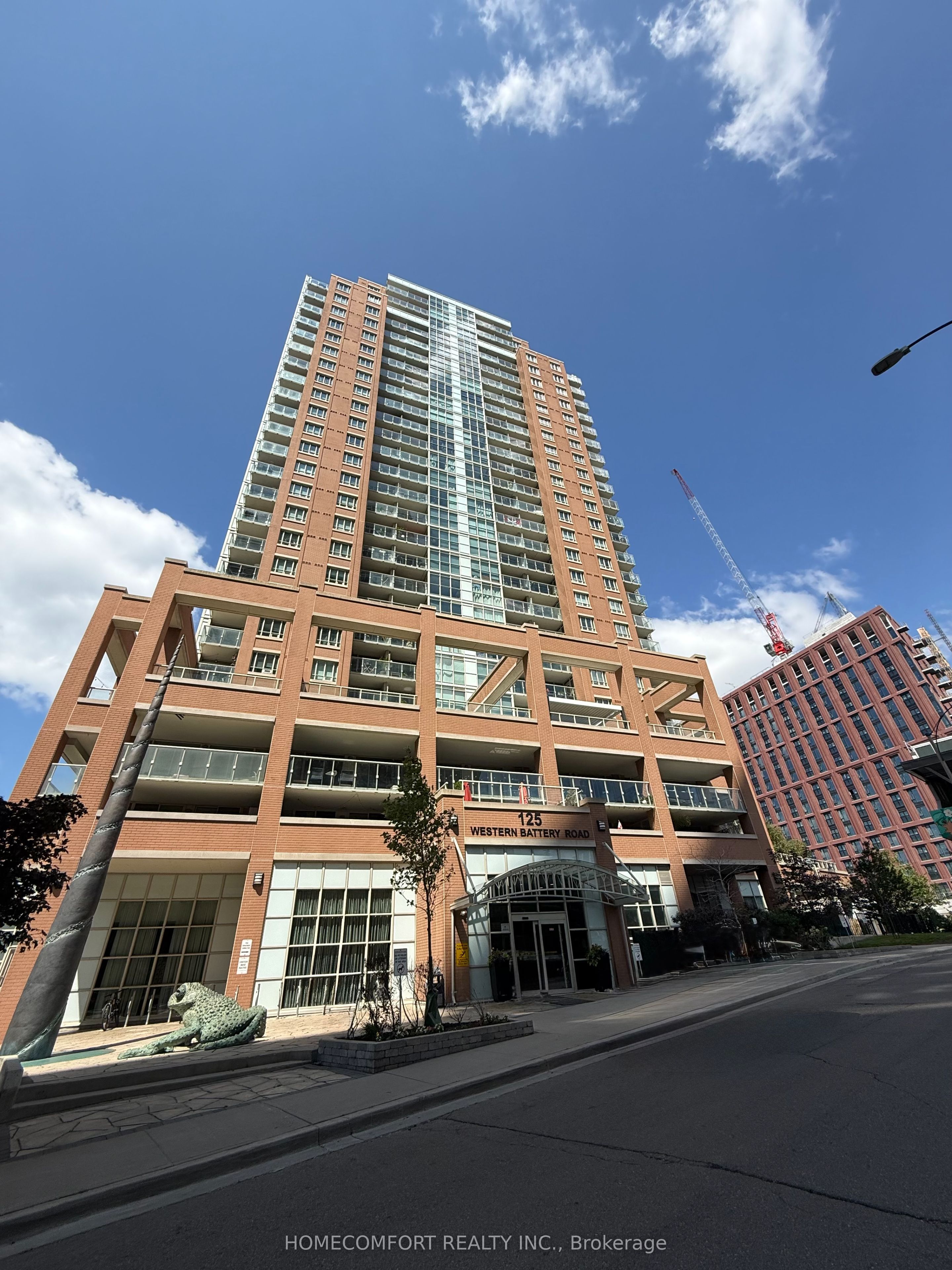 125 Western Battery Road 506, Toronto, ON M6K 3R8