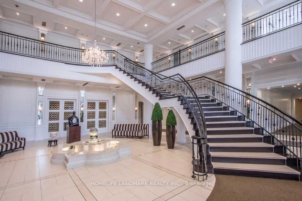 25 Greenview Avenue 1620, Toronto, ON M2M 0A5 photo 2