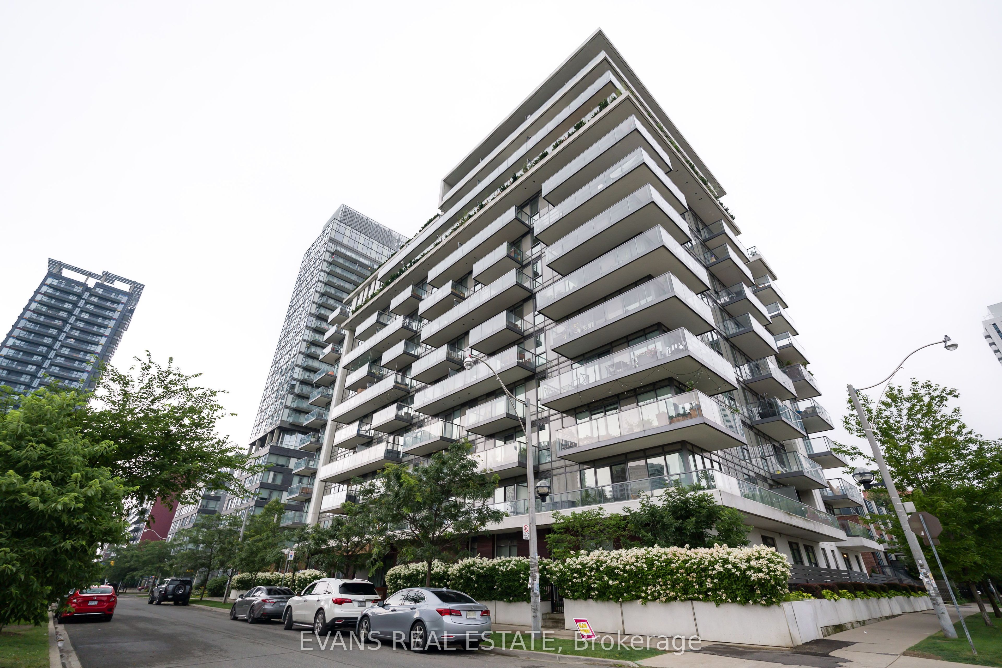 260 Sackville Street 705, Toronto, ON M5A 0B3