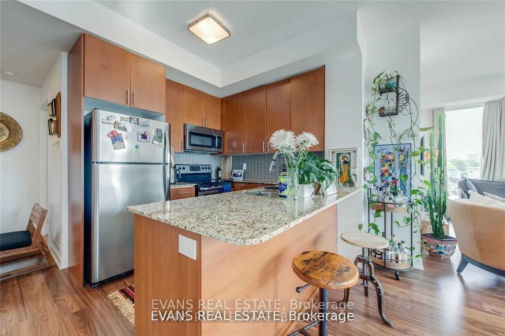 260 Sackville Street 705, Toronto, ON M5A 0B3 photo 5