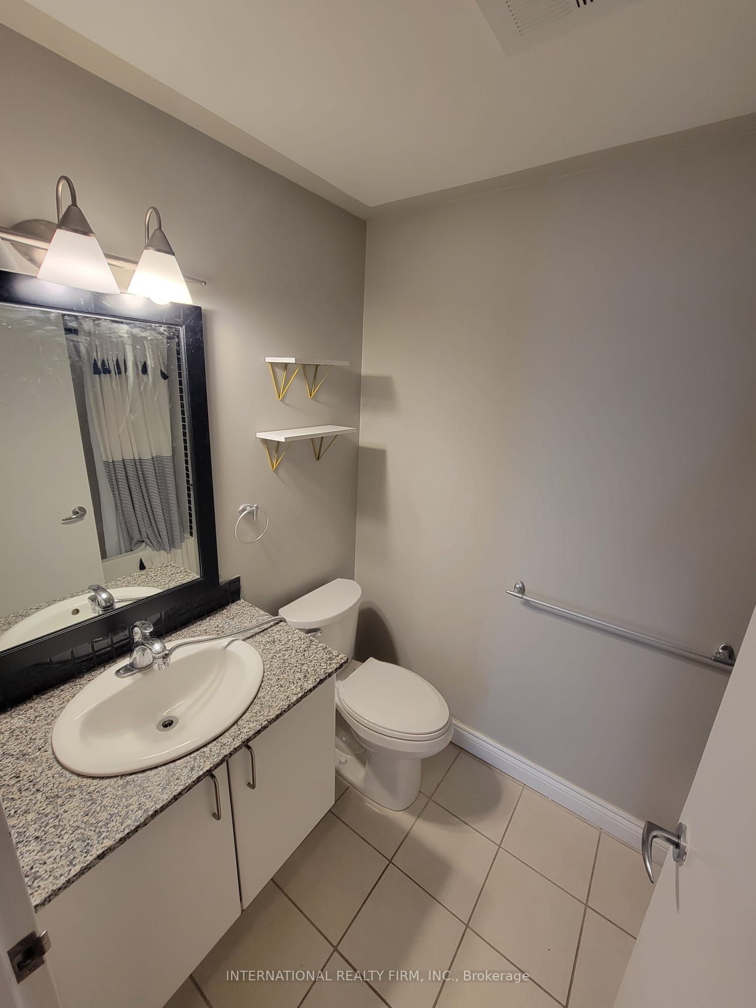 33 Sheppard Avenue E 3202, Toronto, ON M2N 7K1 photo 4