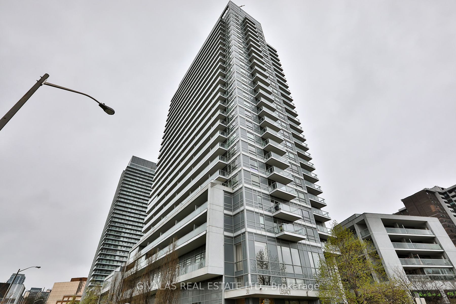 30 Herons Hill Way 2110, Toronto, ON M2J 0A7 photo 2