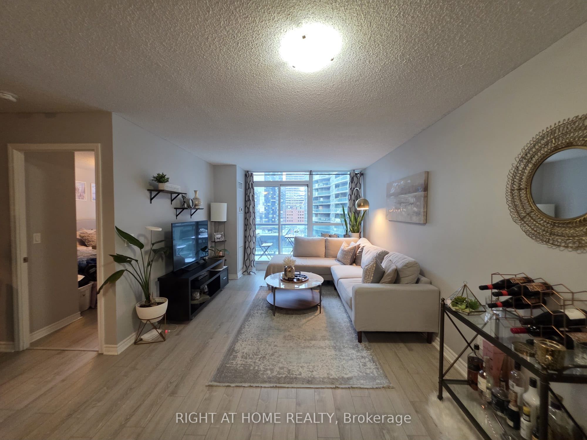 25 Lower Simcoe Street 1223, Toronto, ON M5J 3A1