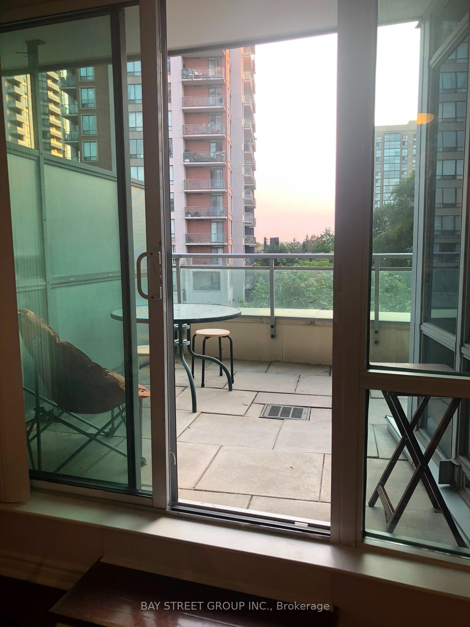 60 Byng Avenue 302, Toronto, ON M2N 7K3 photo 2