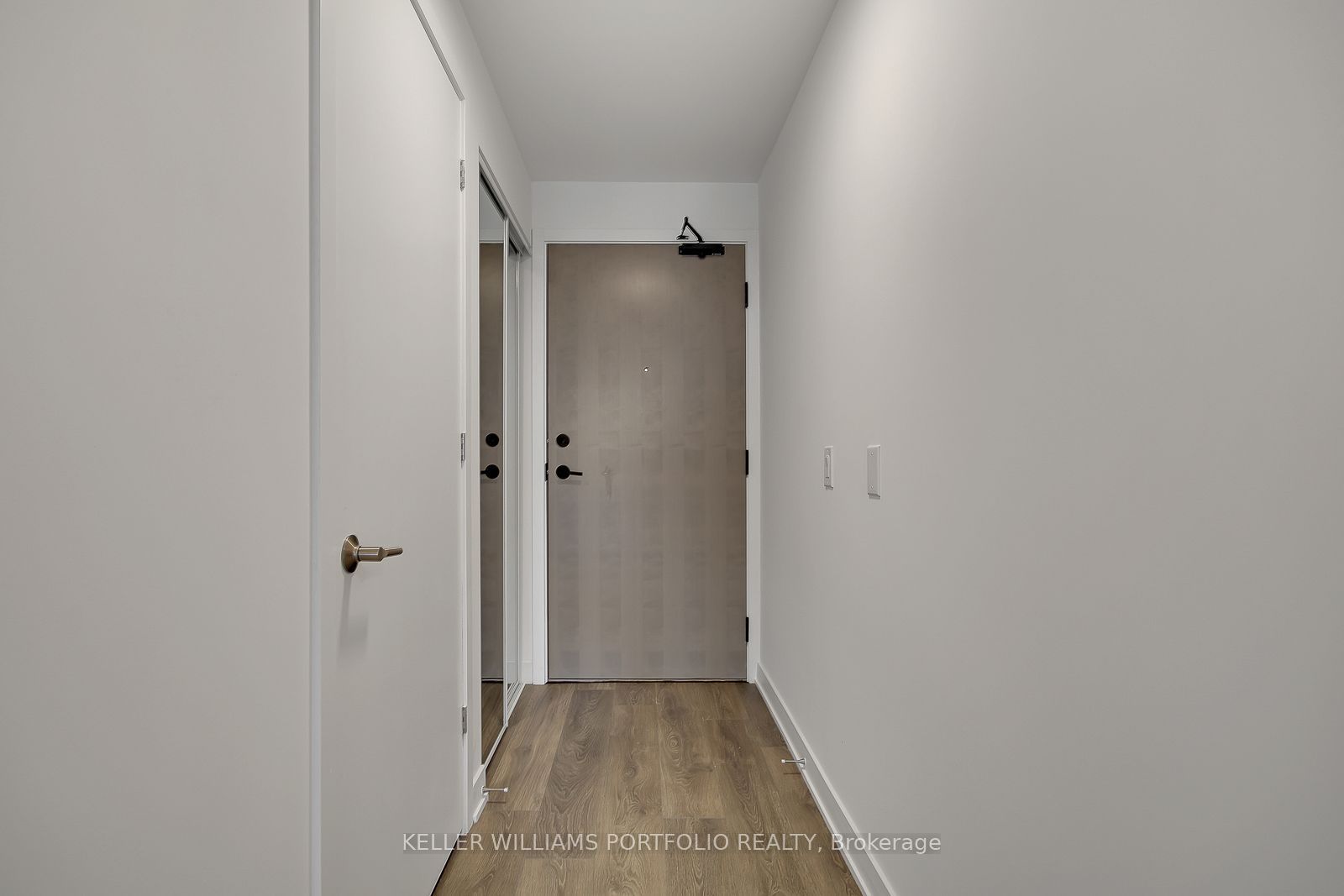130 River Street 1302, Toronto, ON M5A 0R8 photo 3