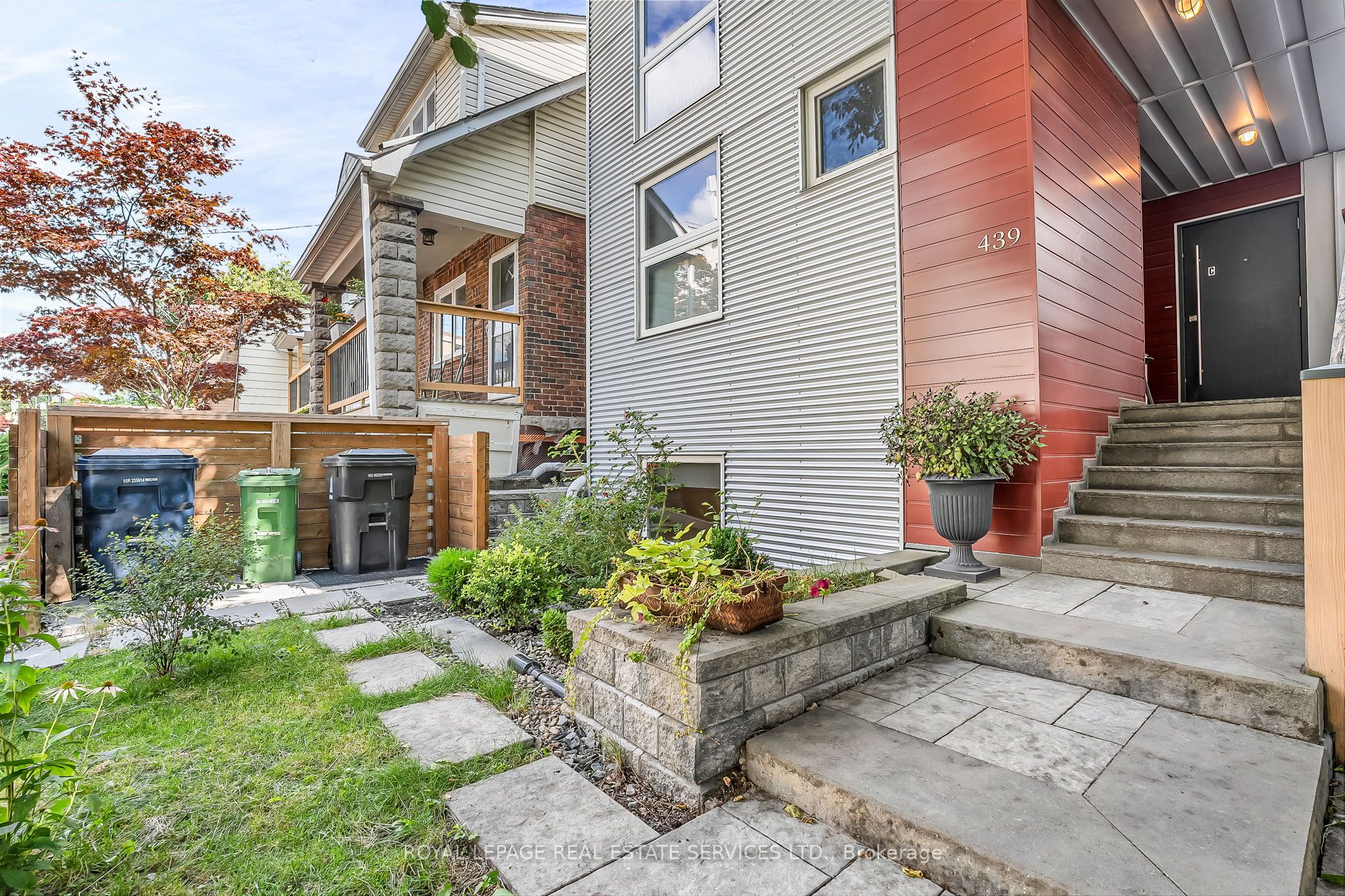 439 Winona Drive C, Toronto, ON M6C 3T4 photo 4