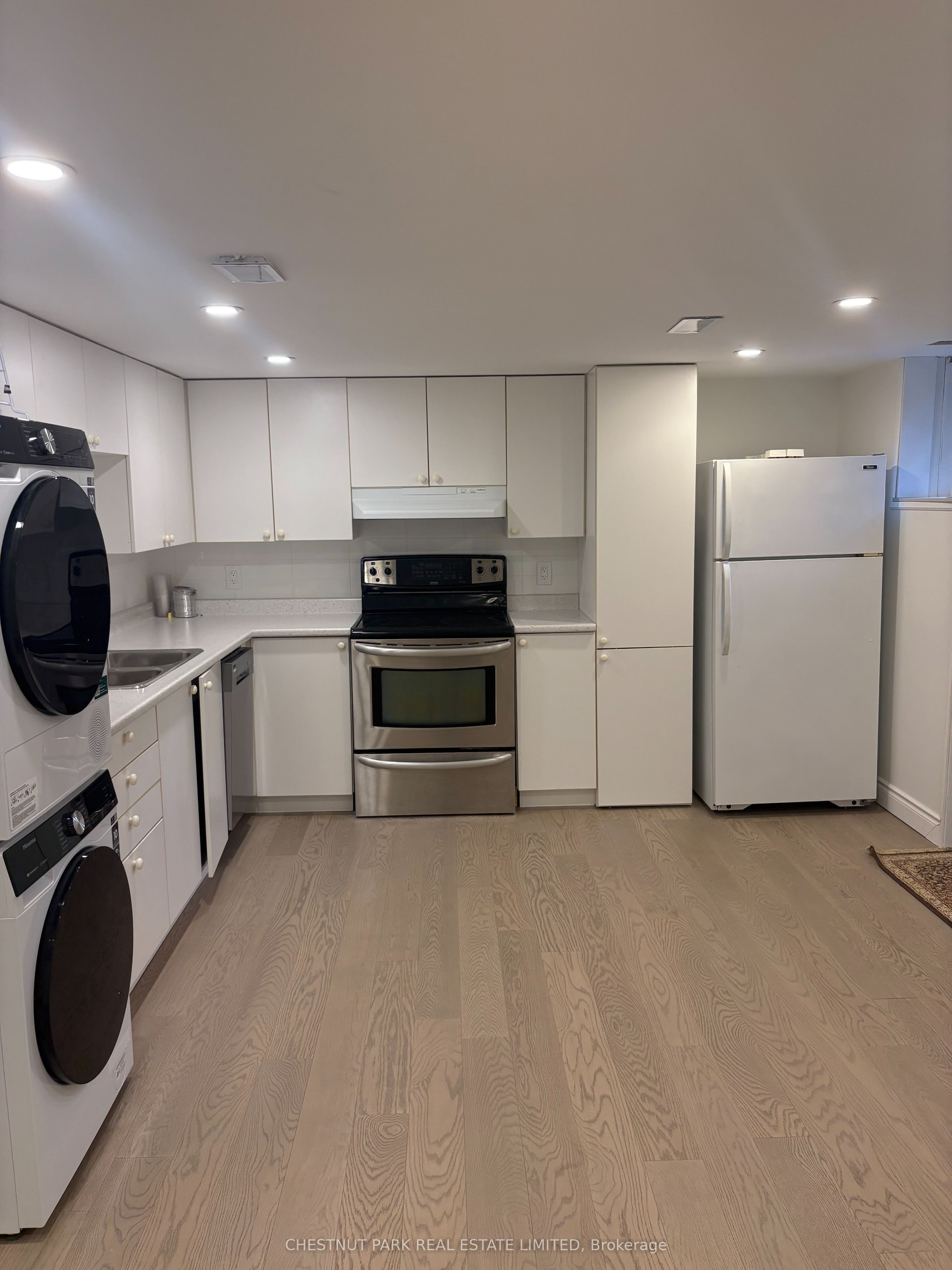 150 Codsell Avenue BASEMENT, Toronto, ON M3H 3W6 photo 2