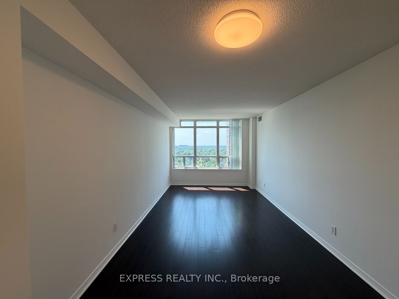 8 Hillcrest Avenue 1902, Toronto, ON M2N 6Y6 photo 4