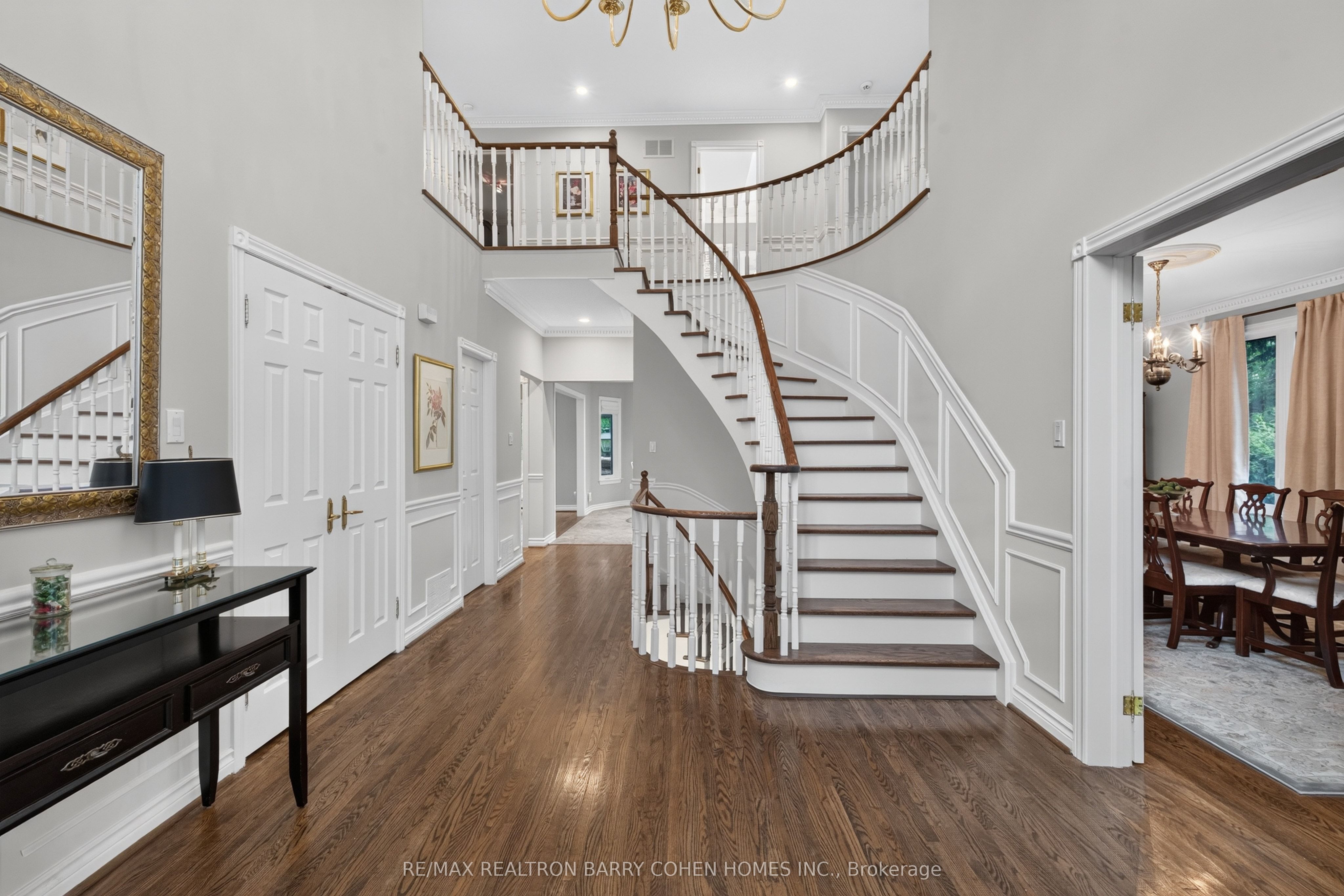 110 Upper Canada Drive, Toronto, ON M2P 1S4 photo 4