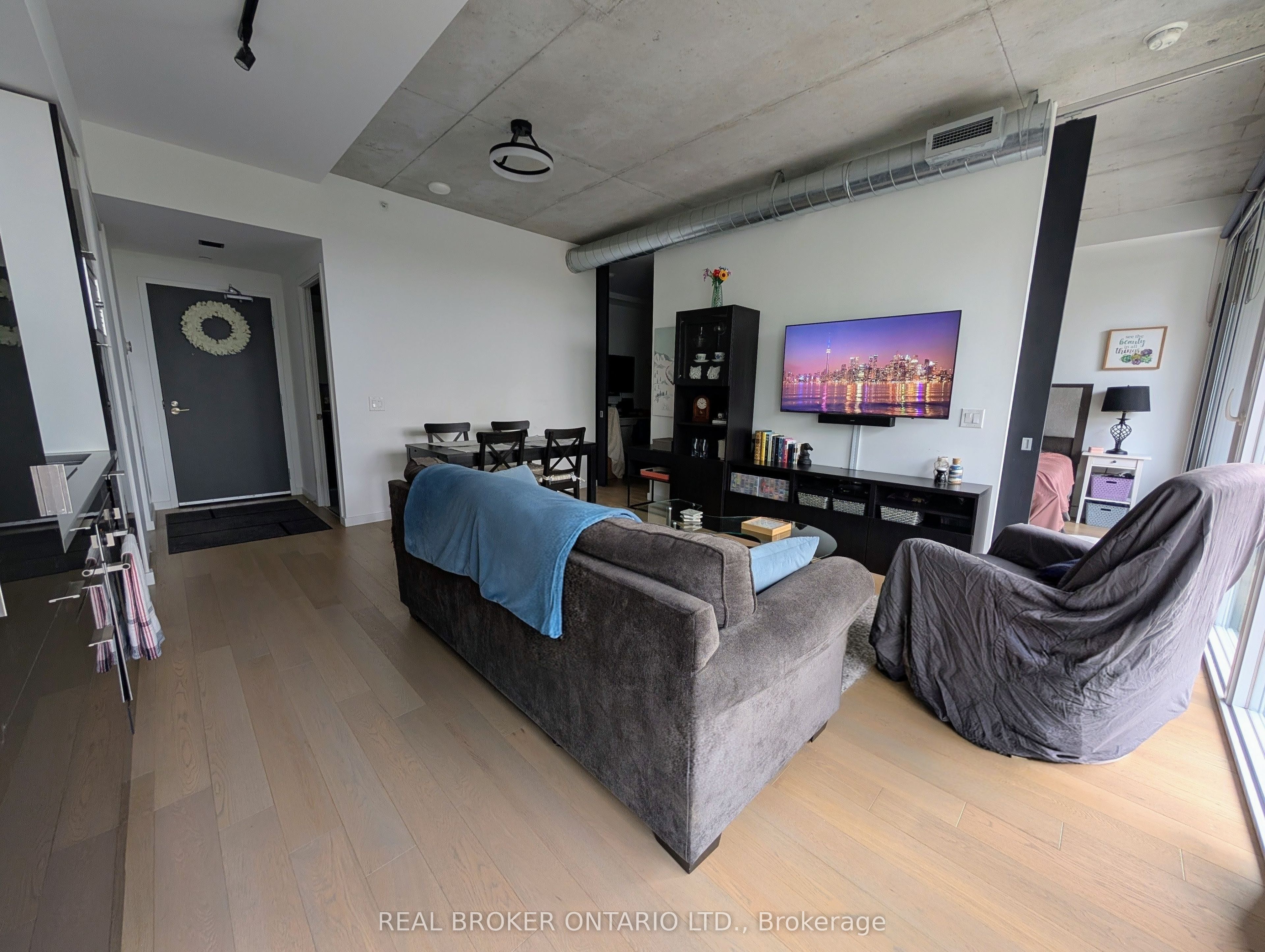 170 Bayview Avenue 712, Toronto, ON M5A 0M4 photo 3