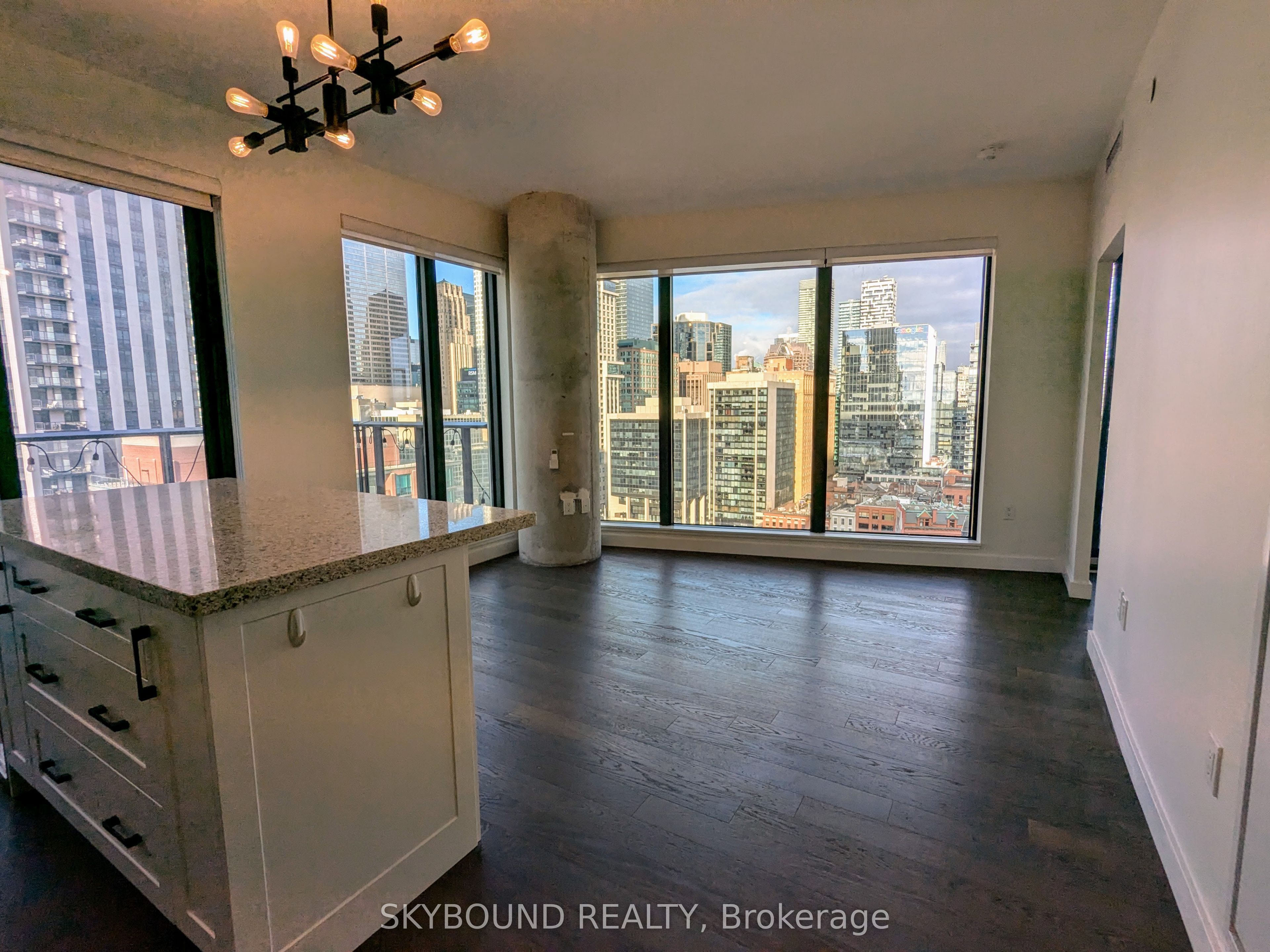 2A Church Street 1807, Toronto, ON M5E 0E1 photo 3