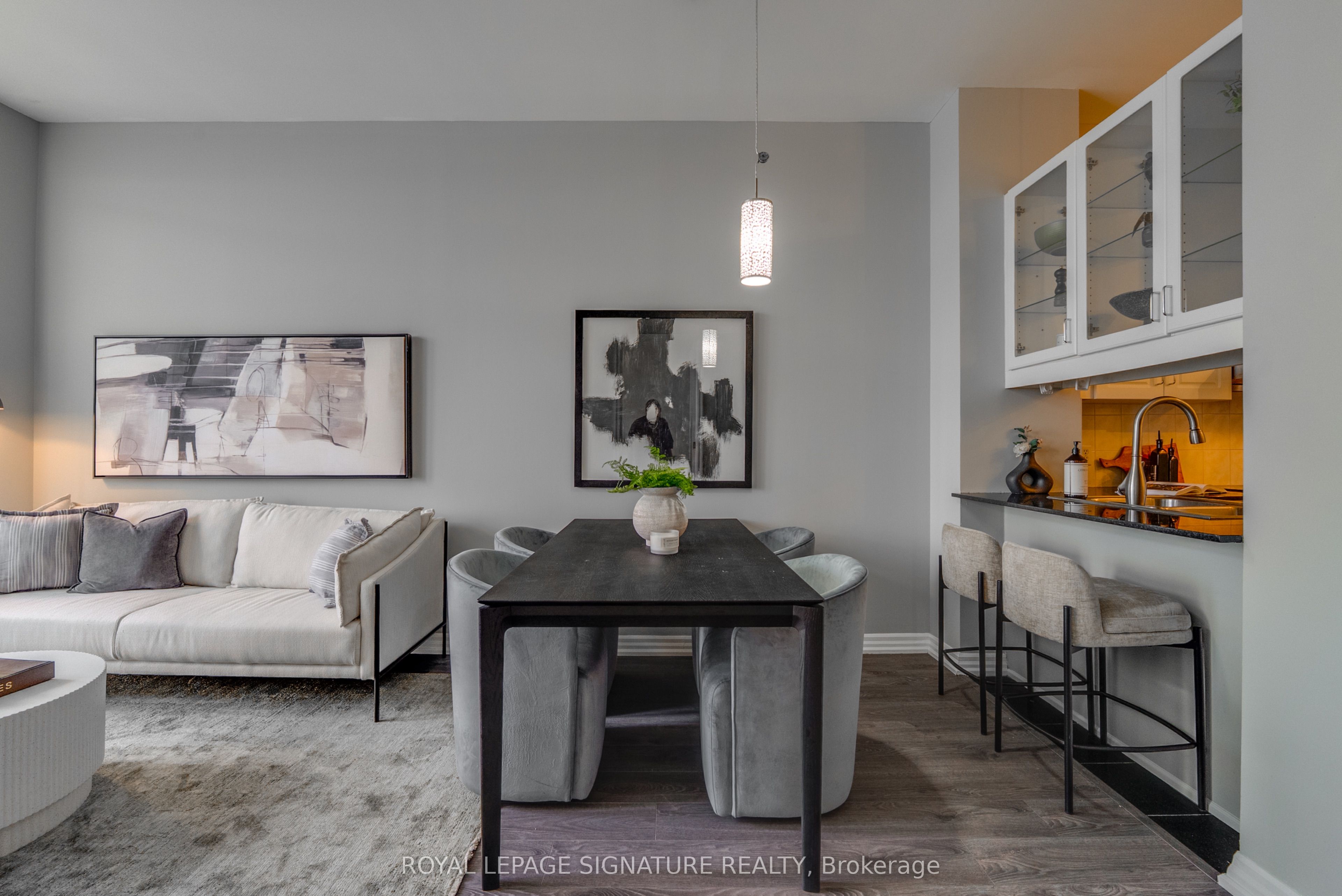 797 Don Mills Road 904, Toronto, ON M3C 1V1 photo 5