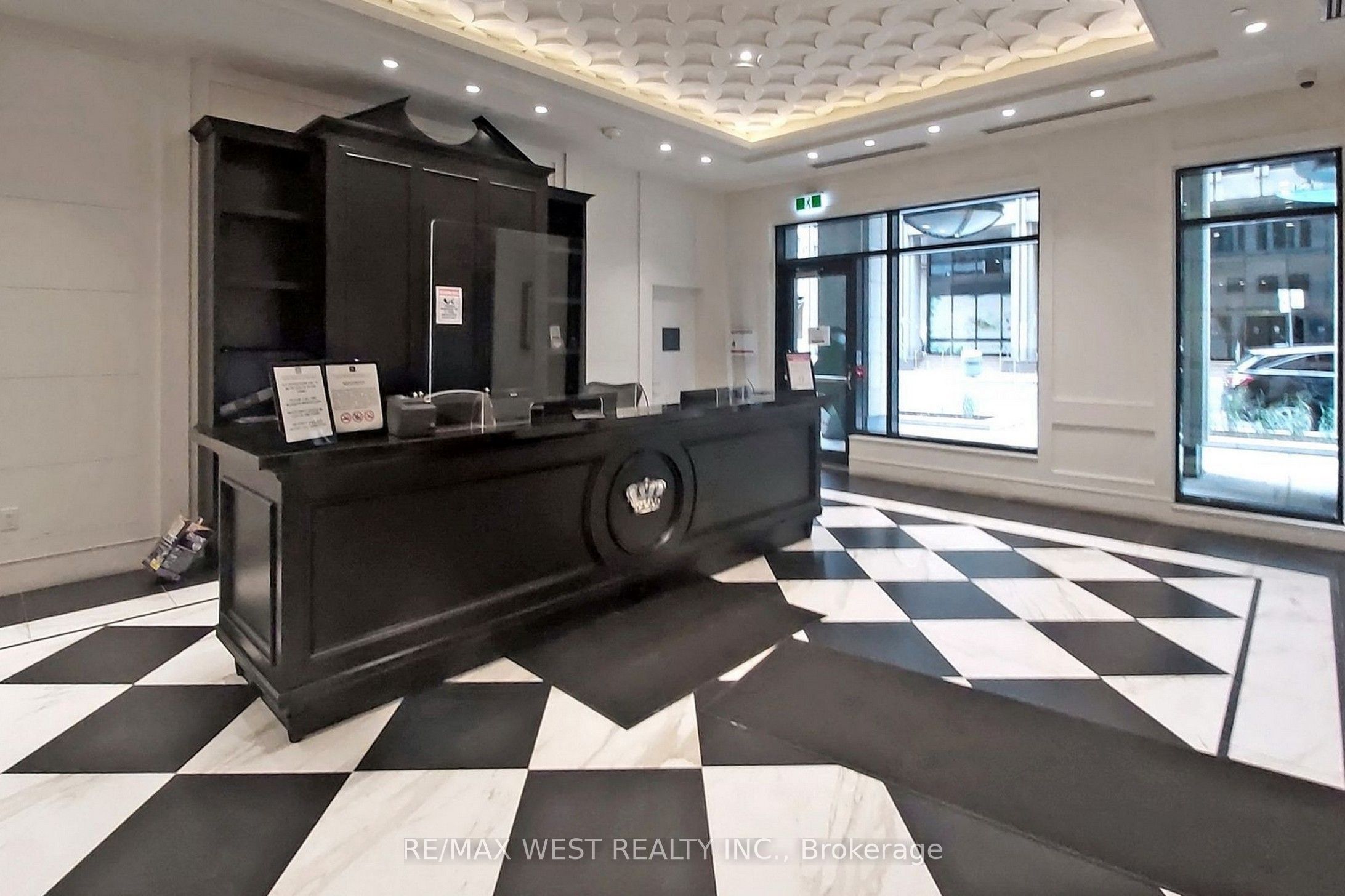955 Bay Street 1112, Toronto, ON M5S 0C6 photo 4