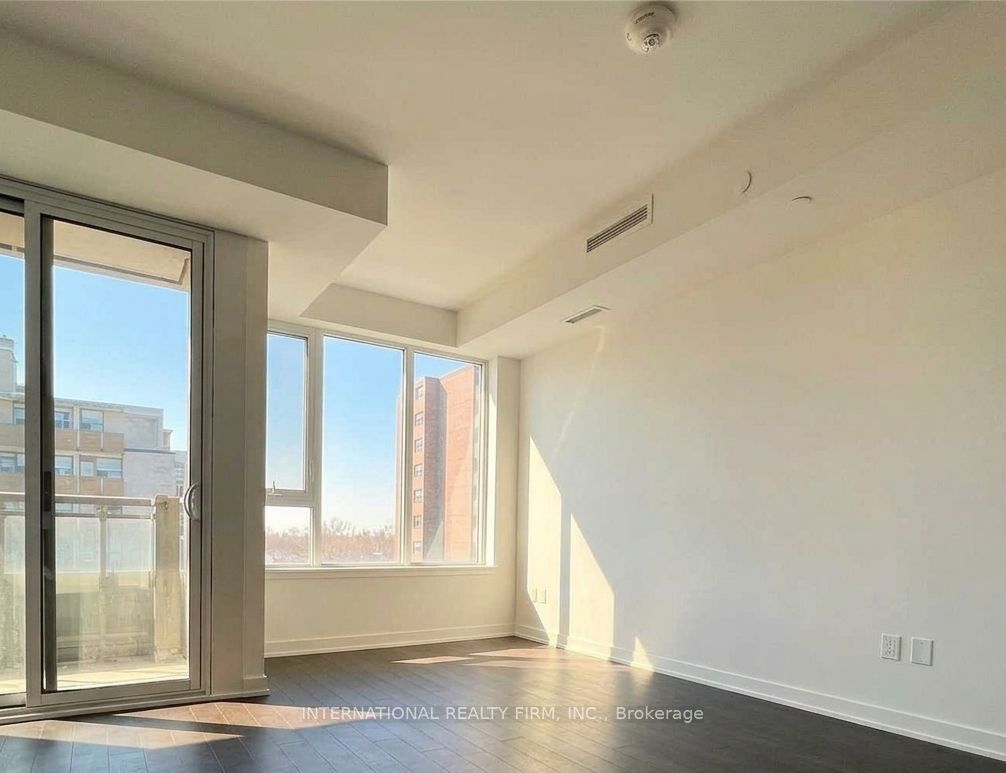 1 Cardiff Road 606, Toronto, ON M4P 0G2 photo 5