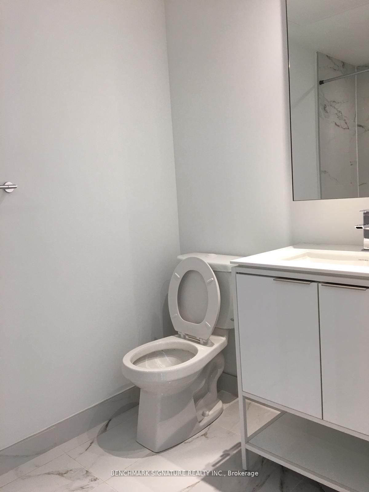 77 Shuter Street 1815, Toronto, ON M5B 0B8 photo 4