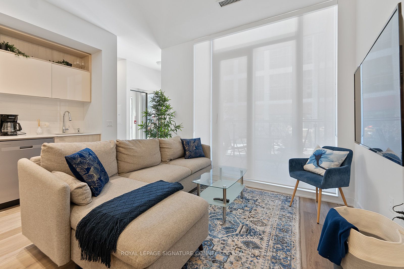 60 Princess Street 103, Toronto, ON M5A 2C7 photo 2