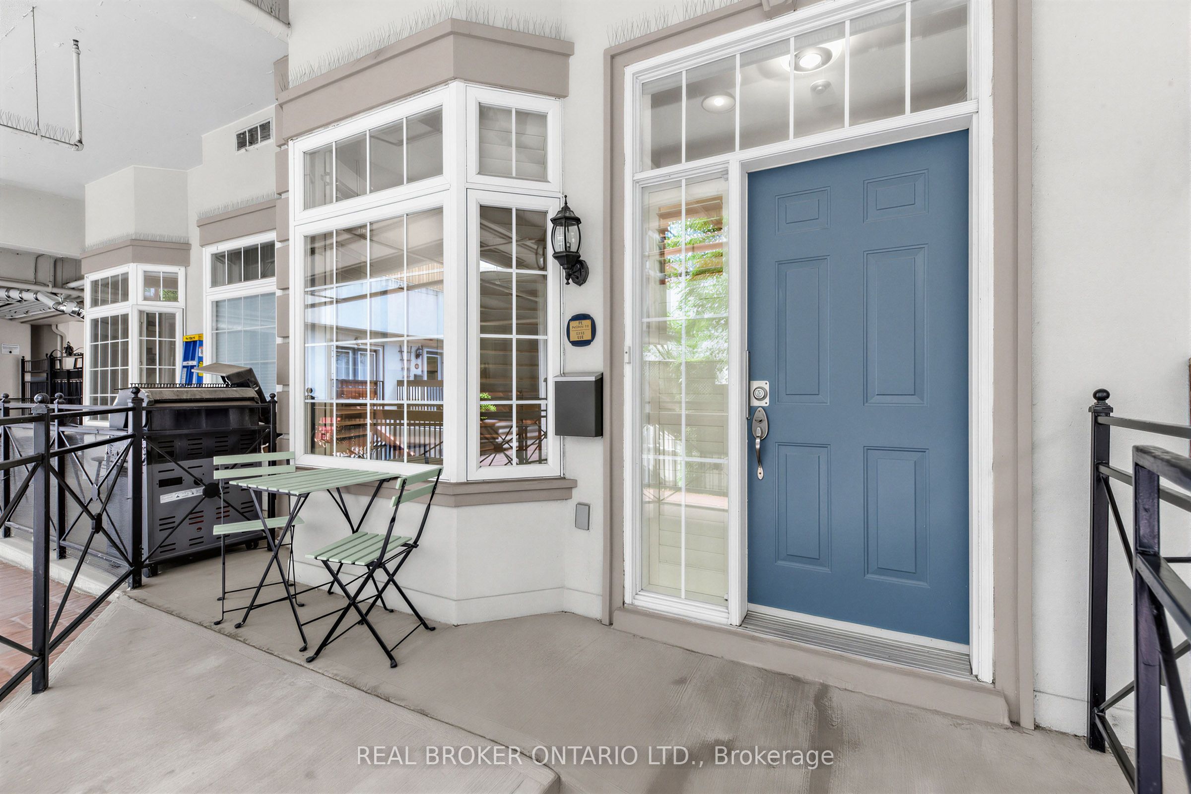 71 Mccaul Street 141, Toronto, ON M5T 2X1 photo 2
