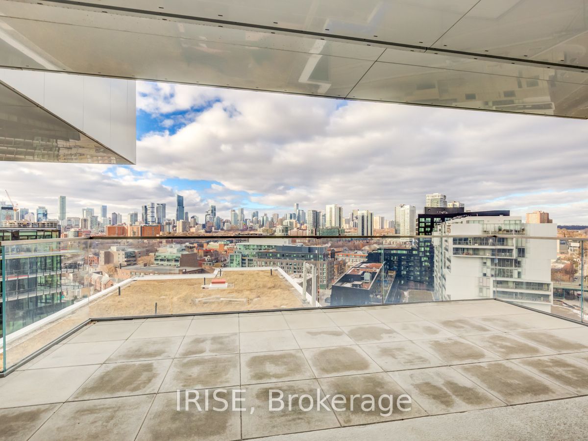 170 Bayview Avenue 1404, Toronto, ON M5A 0G4