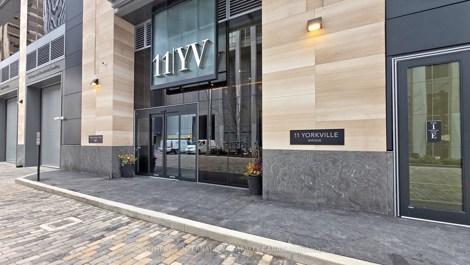 11 Yorkville Avenue 2112, Toronto, ON M4W 0B7 photo 4