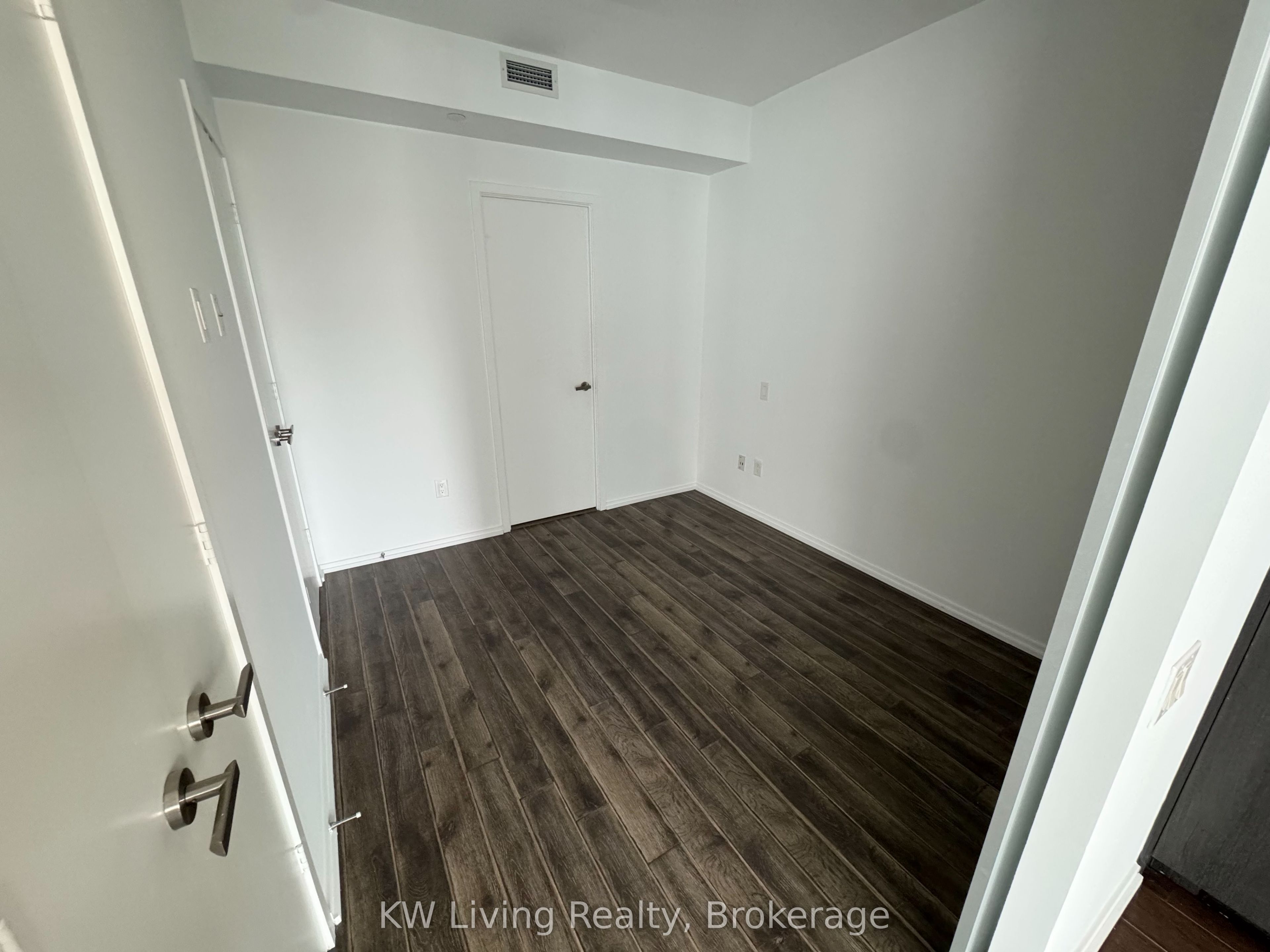 45 Charles Street E 801, Toronto, ON M4Y 0B8 photo 4