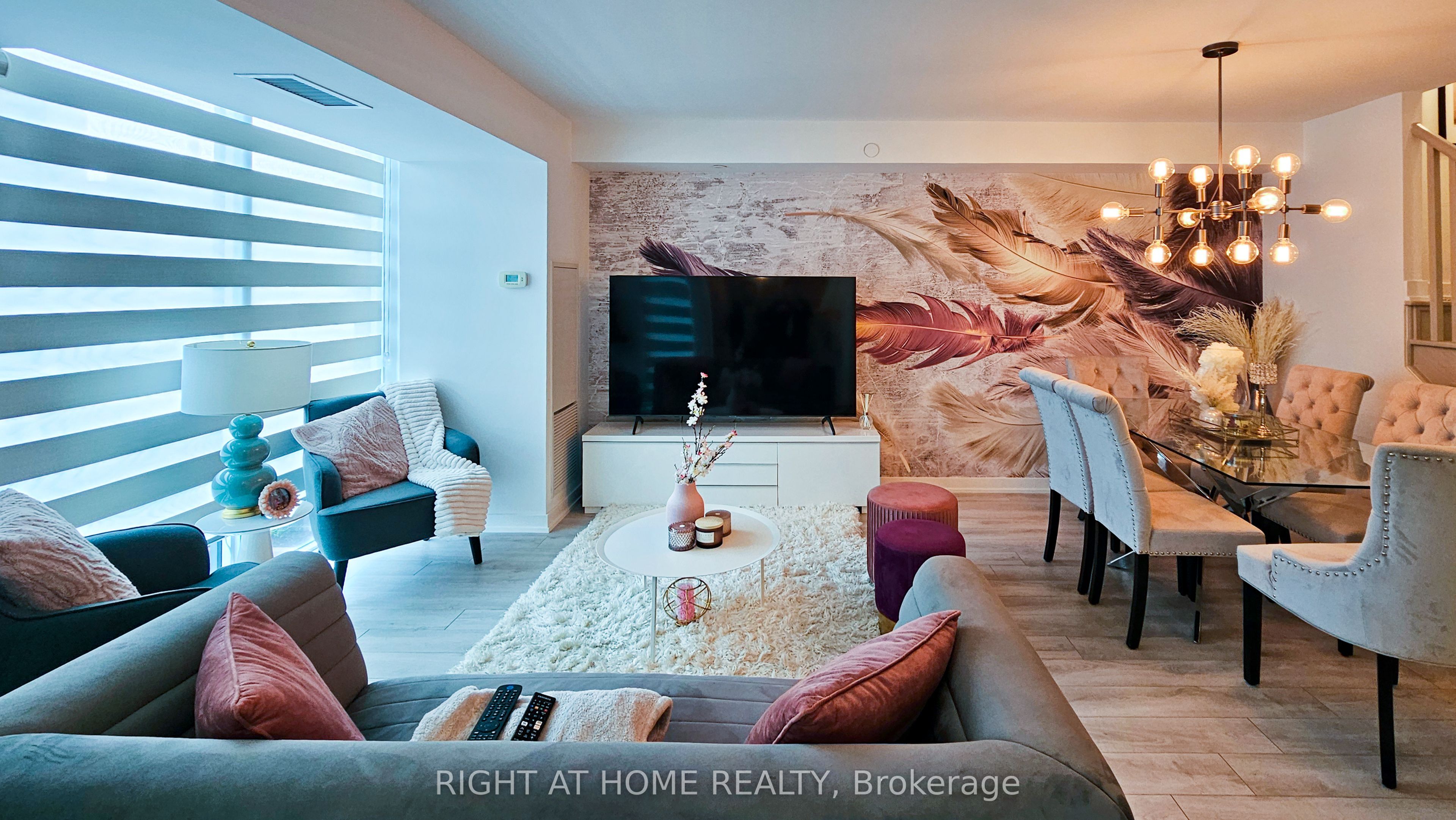 118 Varna Drive 101, Toronto, ON M6A 1N3 photo 3