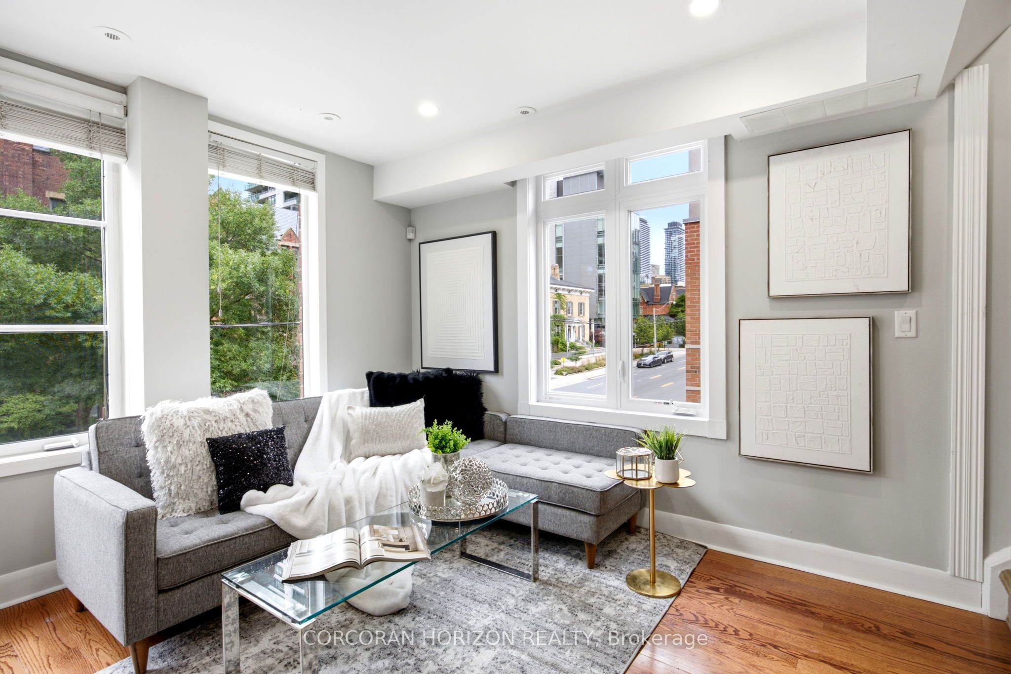 415 Jarvis Street 301, Toronto, ON M4Y 3C1 photo 4