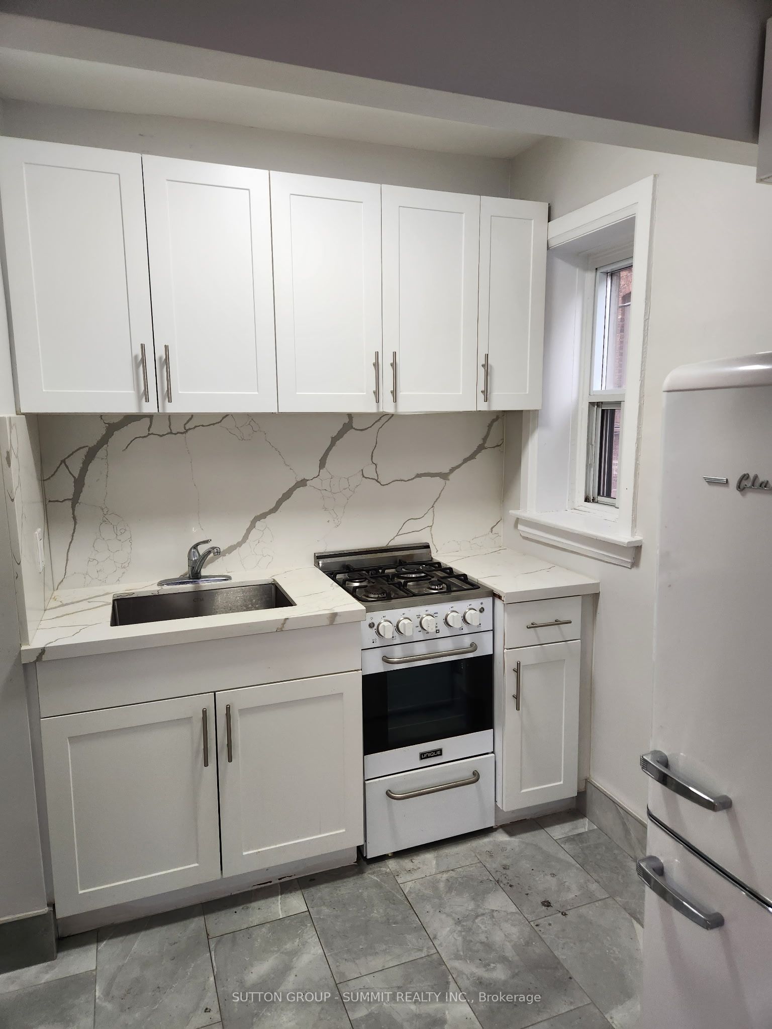 98 VAUGHAN Road 307, Toronto, ON M6C 2M1 photo 5