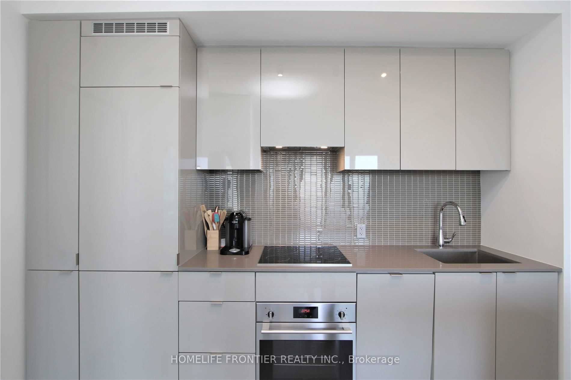 7 Grenville Street 4712, Toronto, ON M4Y 1A1 photo 3