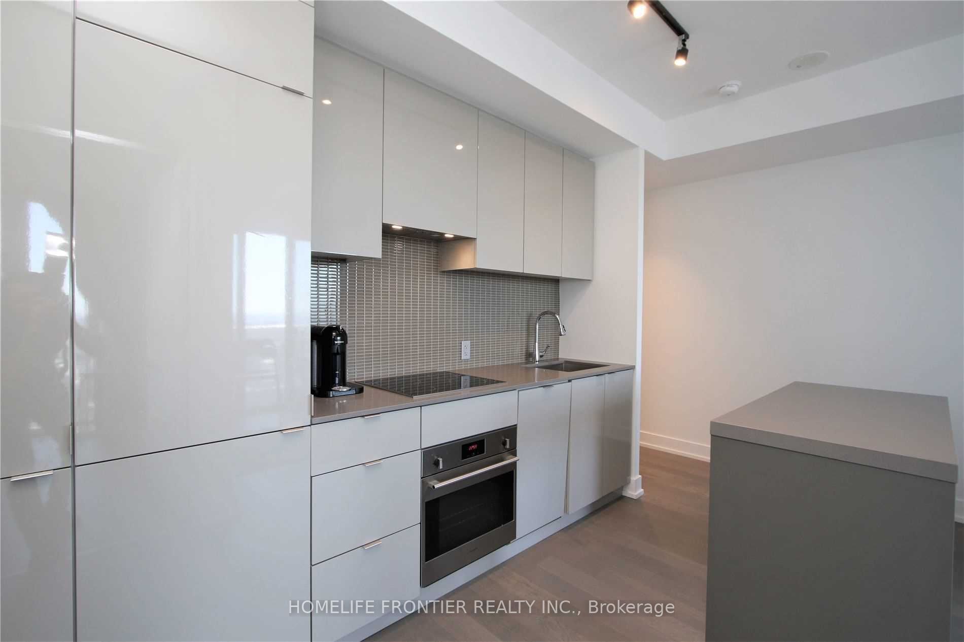 7 Grenville Street 4712, Toronto, ON M4Y 1A1 photo 5