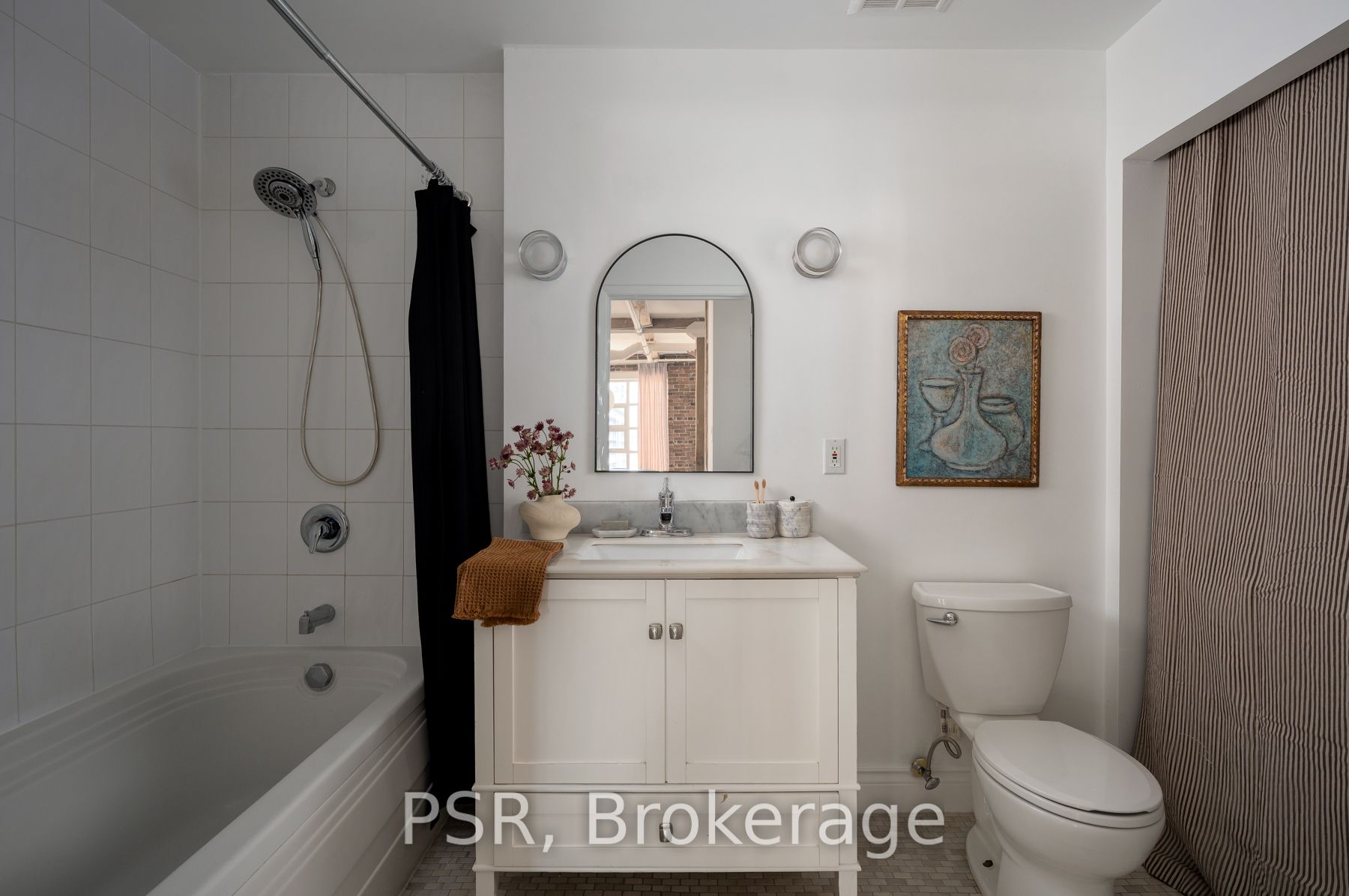 90 Sherbourne Street 407, Toronto, ON M5A 2R1 photo 3
