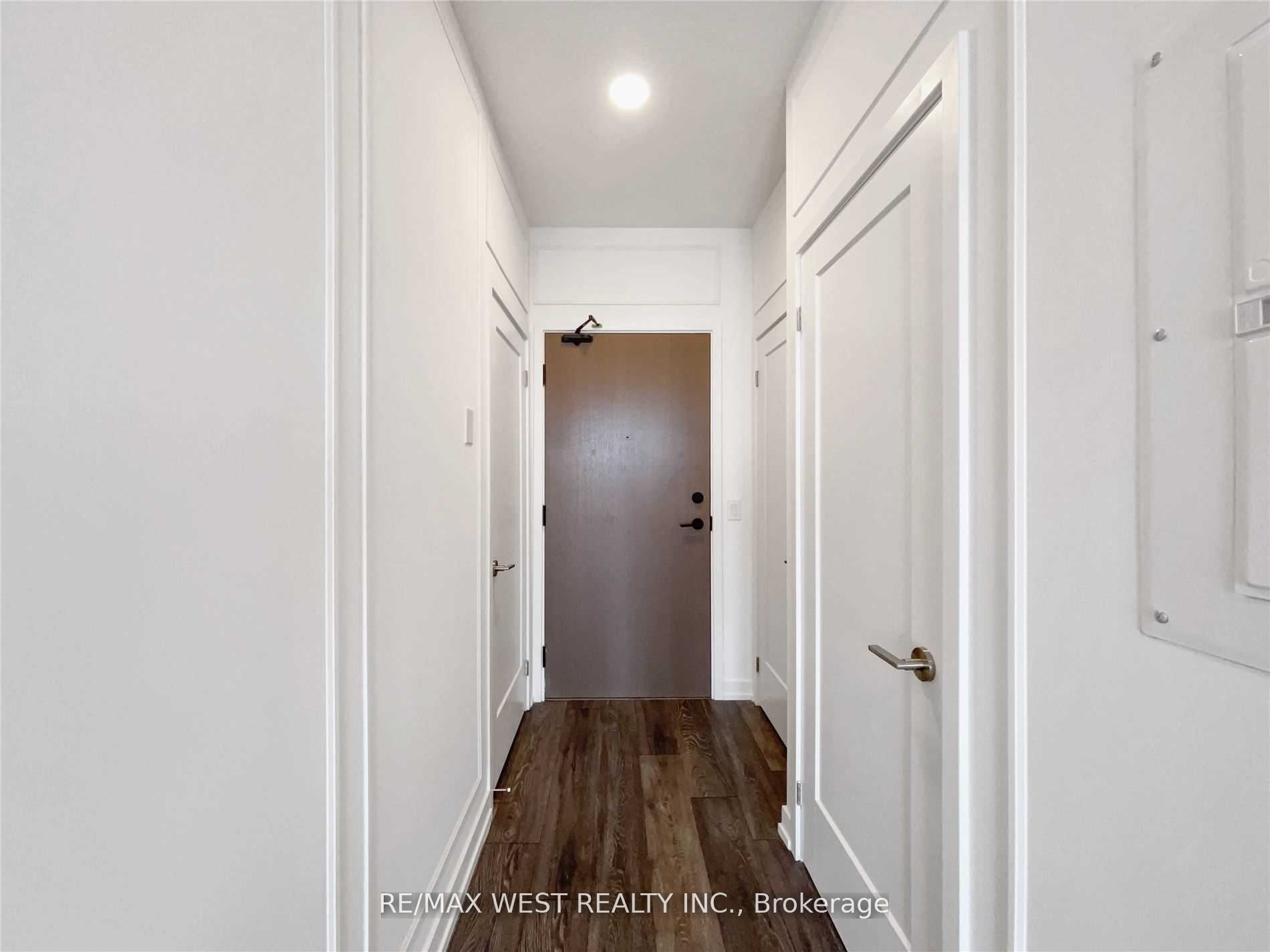 225 Sumach Street 2802, Toronto, ON M5A 3K3 photo 2