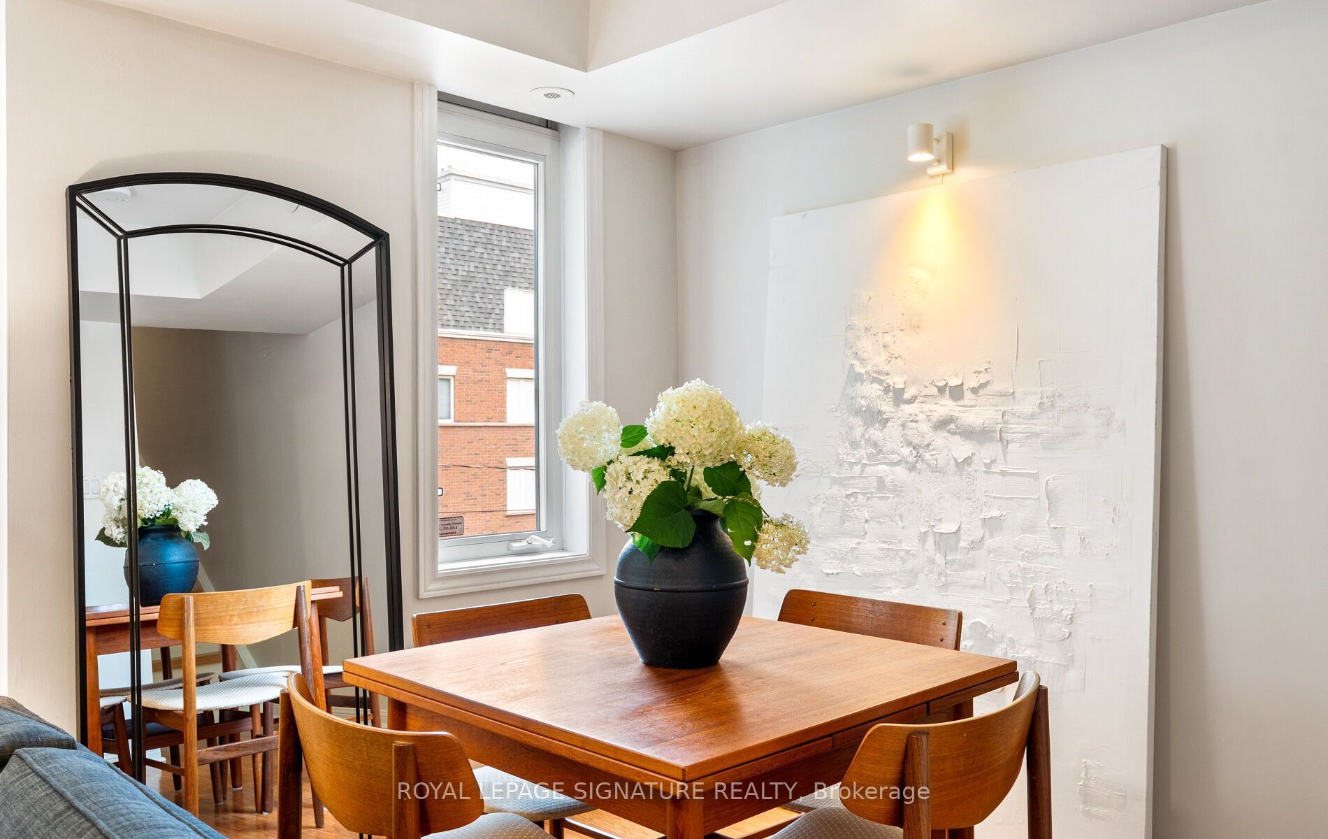 35 Sudbury Street 3507, Toronto, ON M6J 3W6