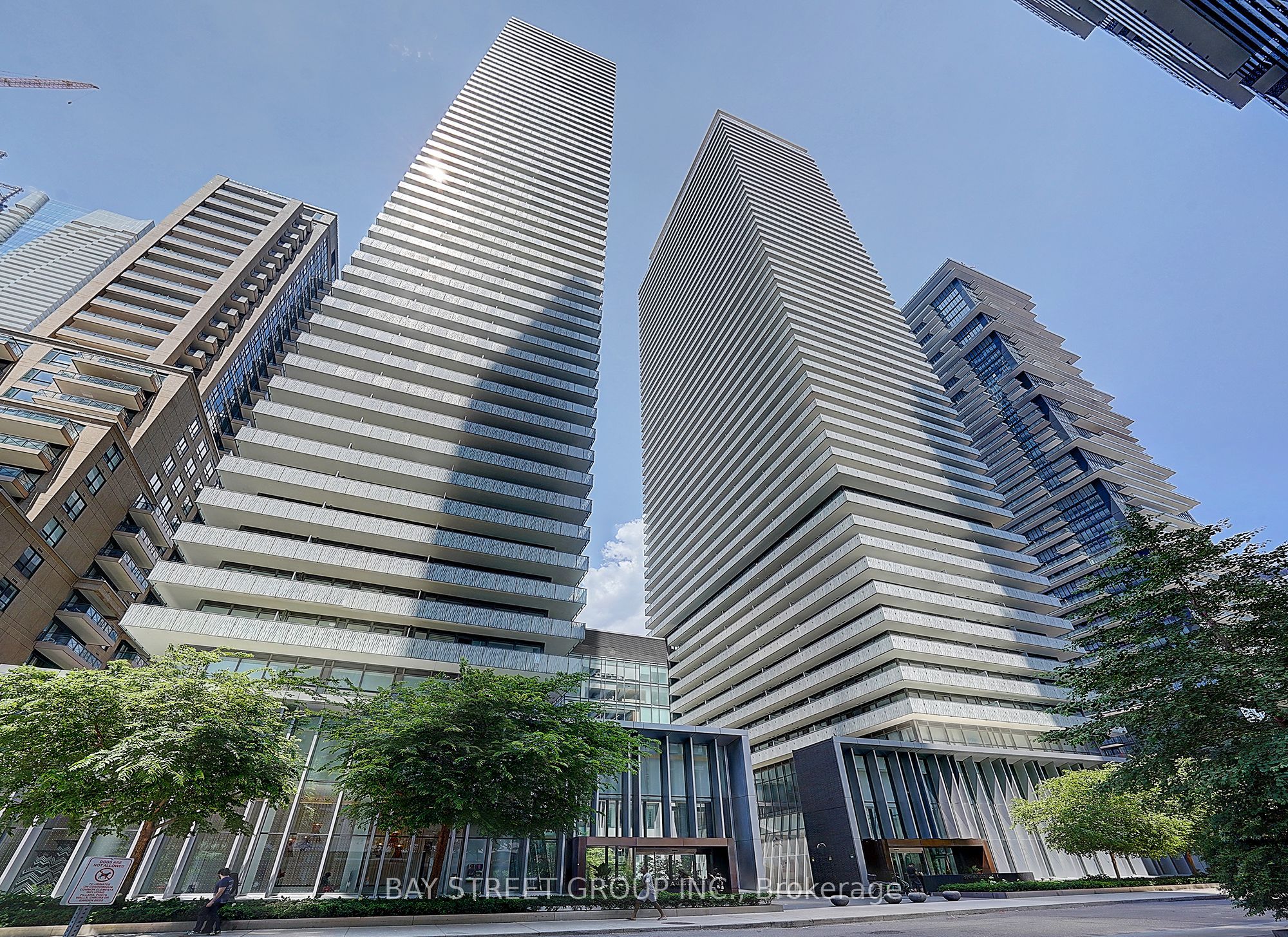 50 Charles Street E 910, Toronto, ON M4Y 0C3 photo 2