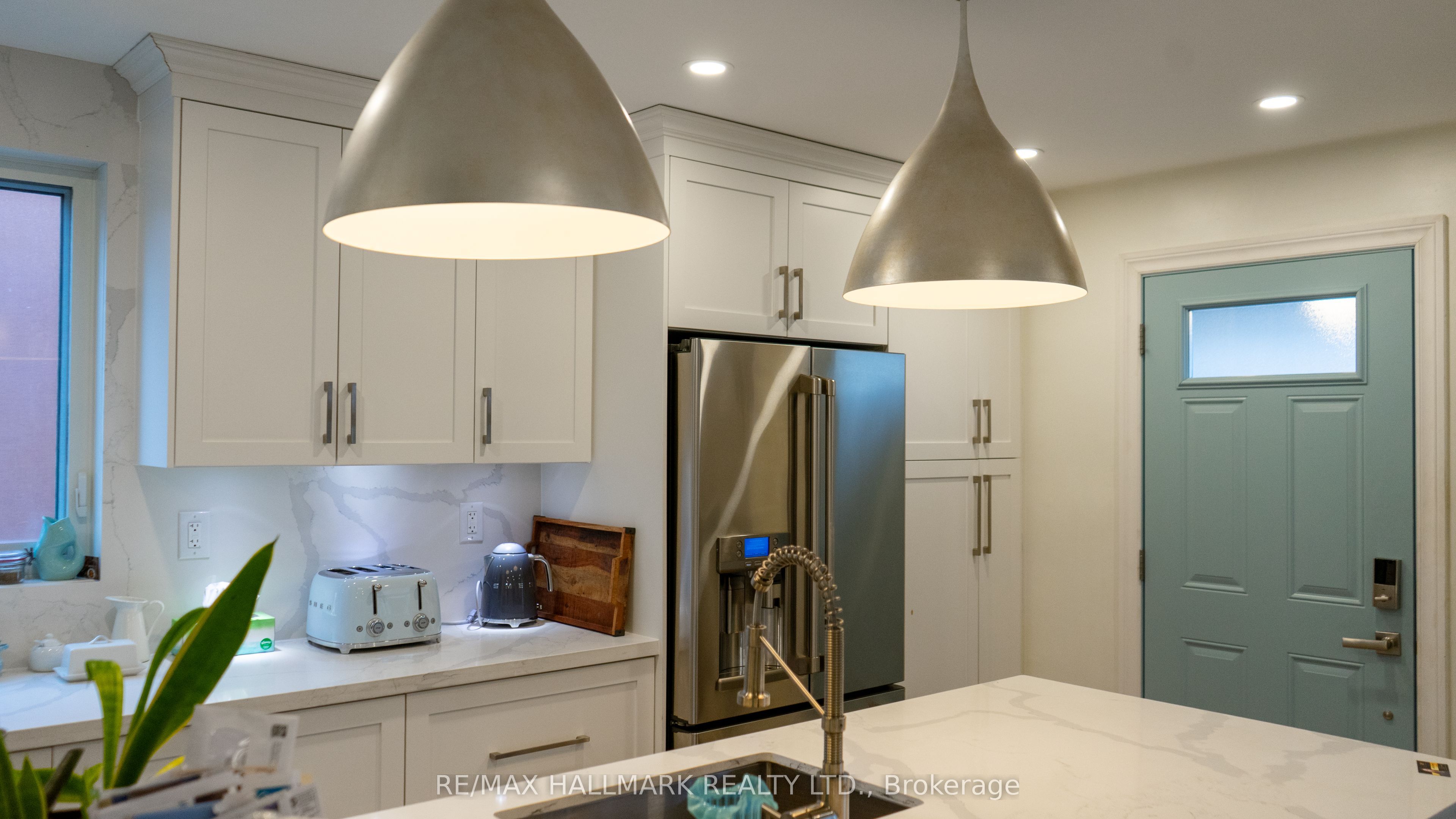 203 Elmhurst Avenue, Toronto, ON M2N 1S2 photo 3